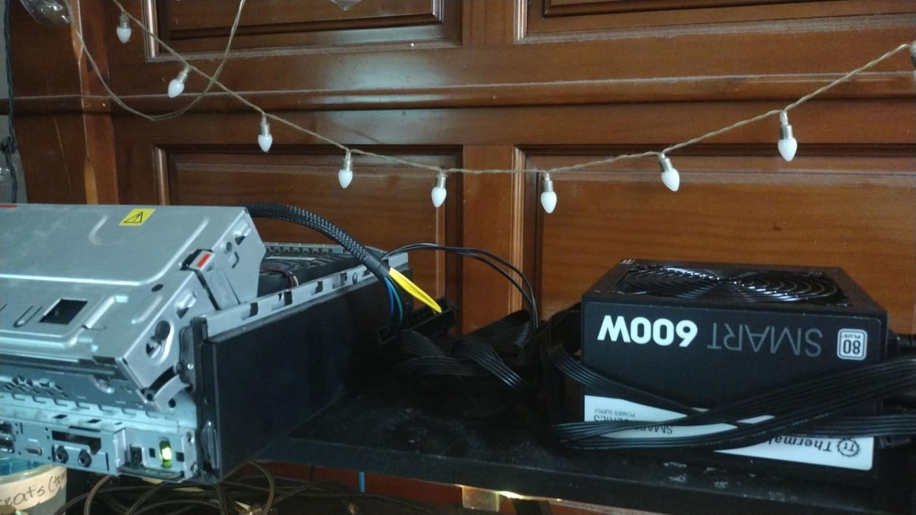 Thermaltake Smart 700W power supply