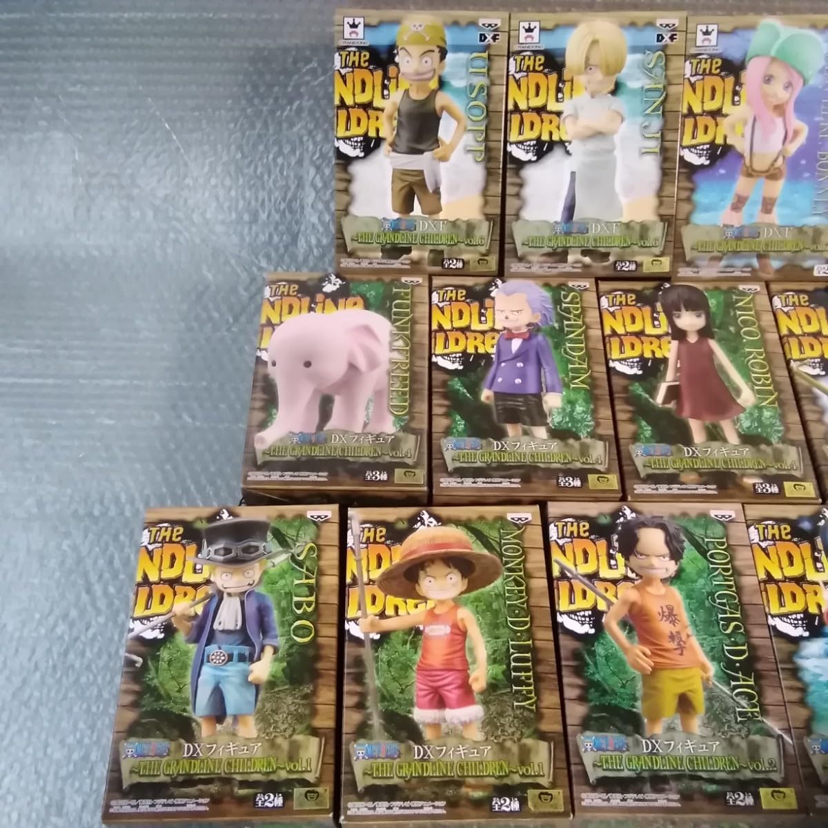 Amazon.co.jp: One Piece DX Figure Grandline Children Vol. 1 - Vol