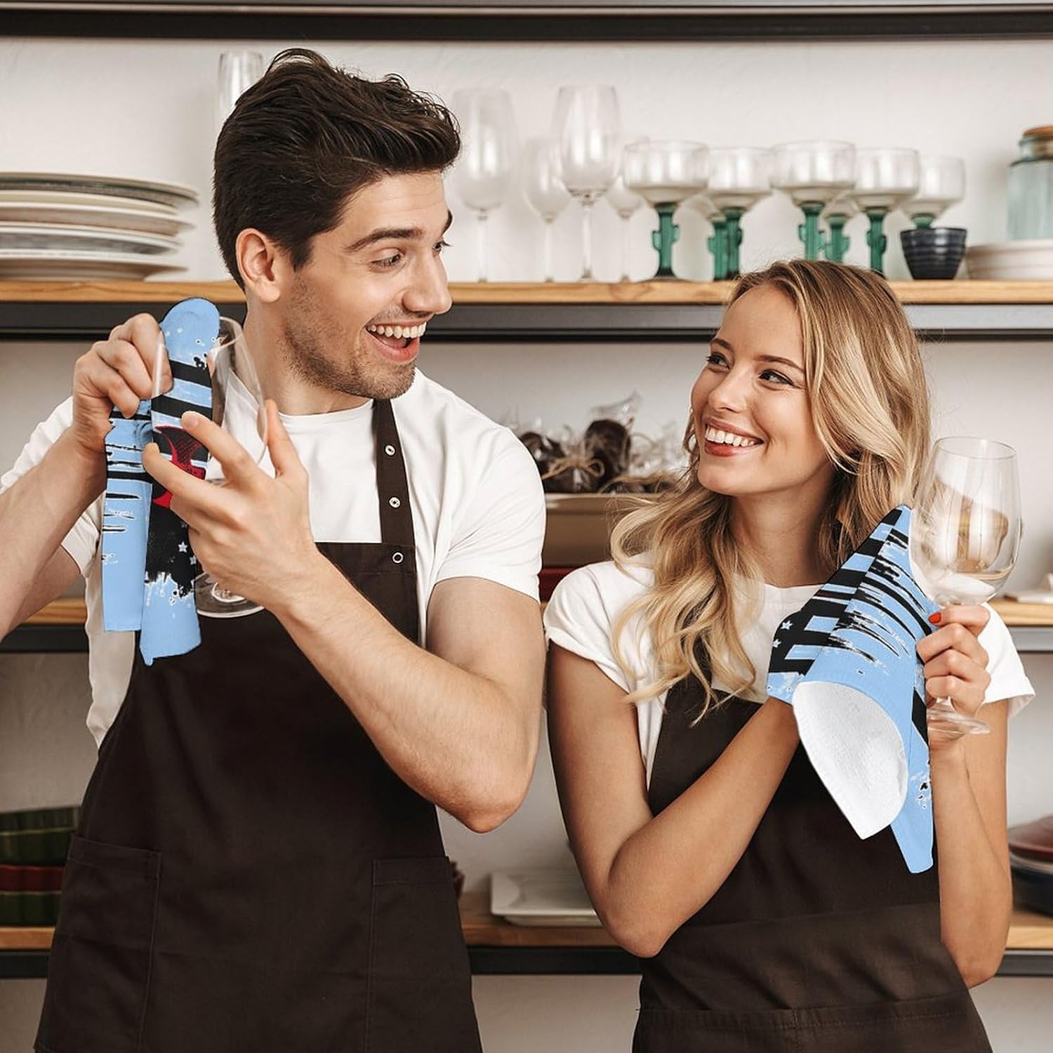 U.S Flag Thins Red Linees Fireman Axe Hand Towels for Bathroom Kitchen Towels Small Towel Handkerchiefs with Hanging Loop 4PCS