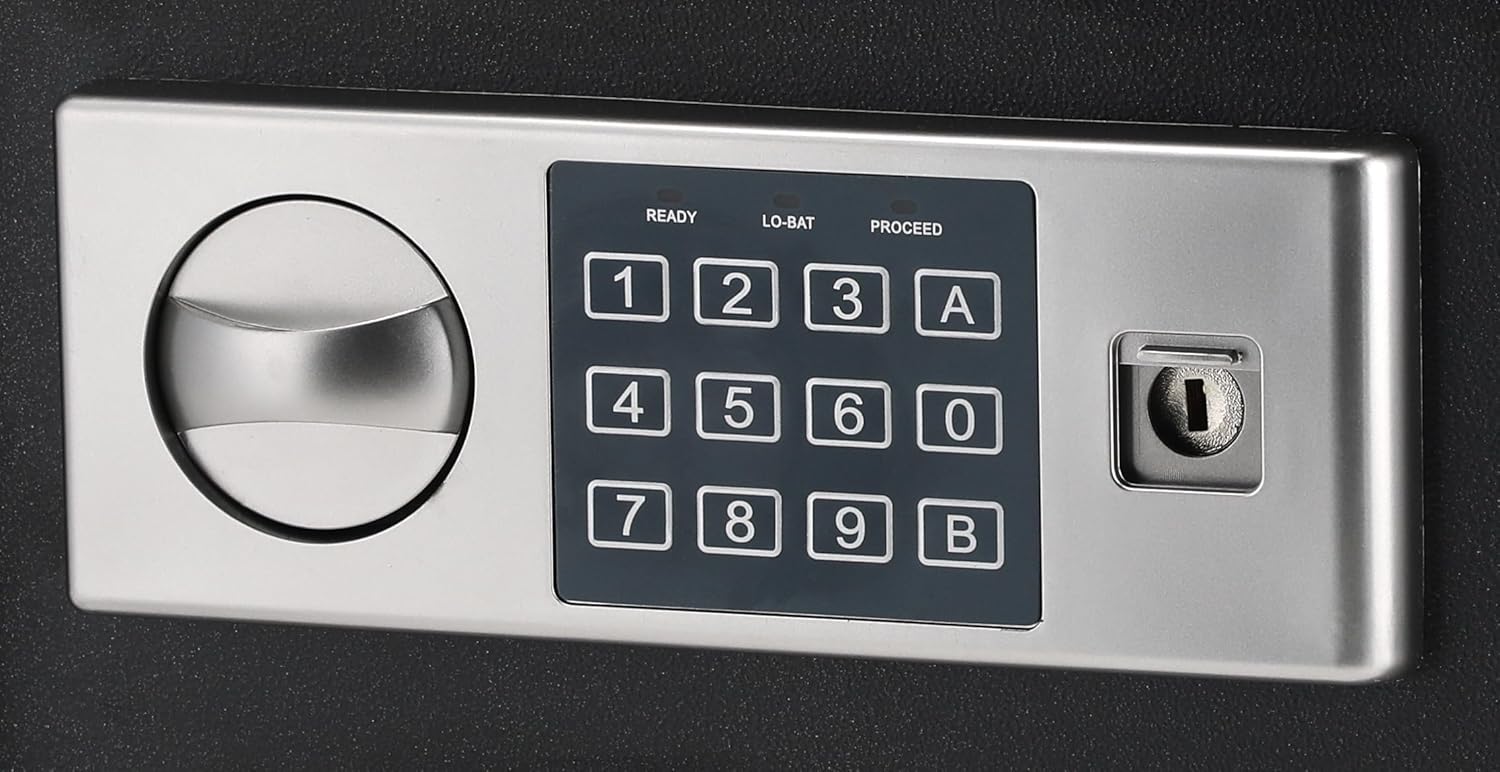 Close-up of Deli ET521 keypad and keyhole