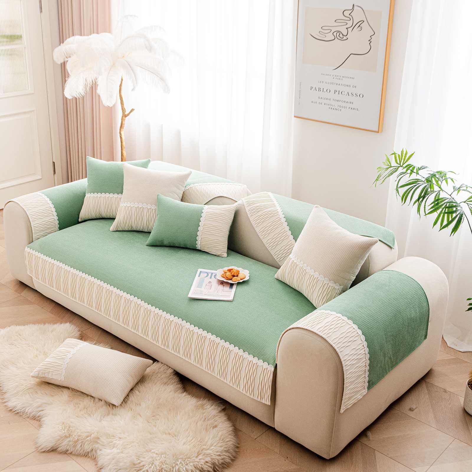 Housse de canapé en peluche verte pour réchauffer l'ambiance de votre intérieur
