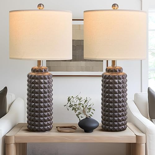 Juego de 2 lámparas de mesa de cerámica modernas de 24.5 pulgadas, color gris oscuro, con patrón de diamante, lámpara de mesita de noche alta, disponible en Yaxa Peru