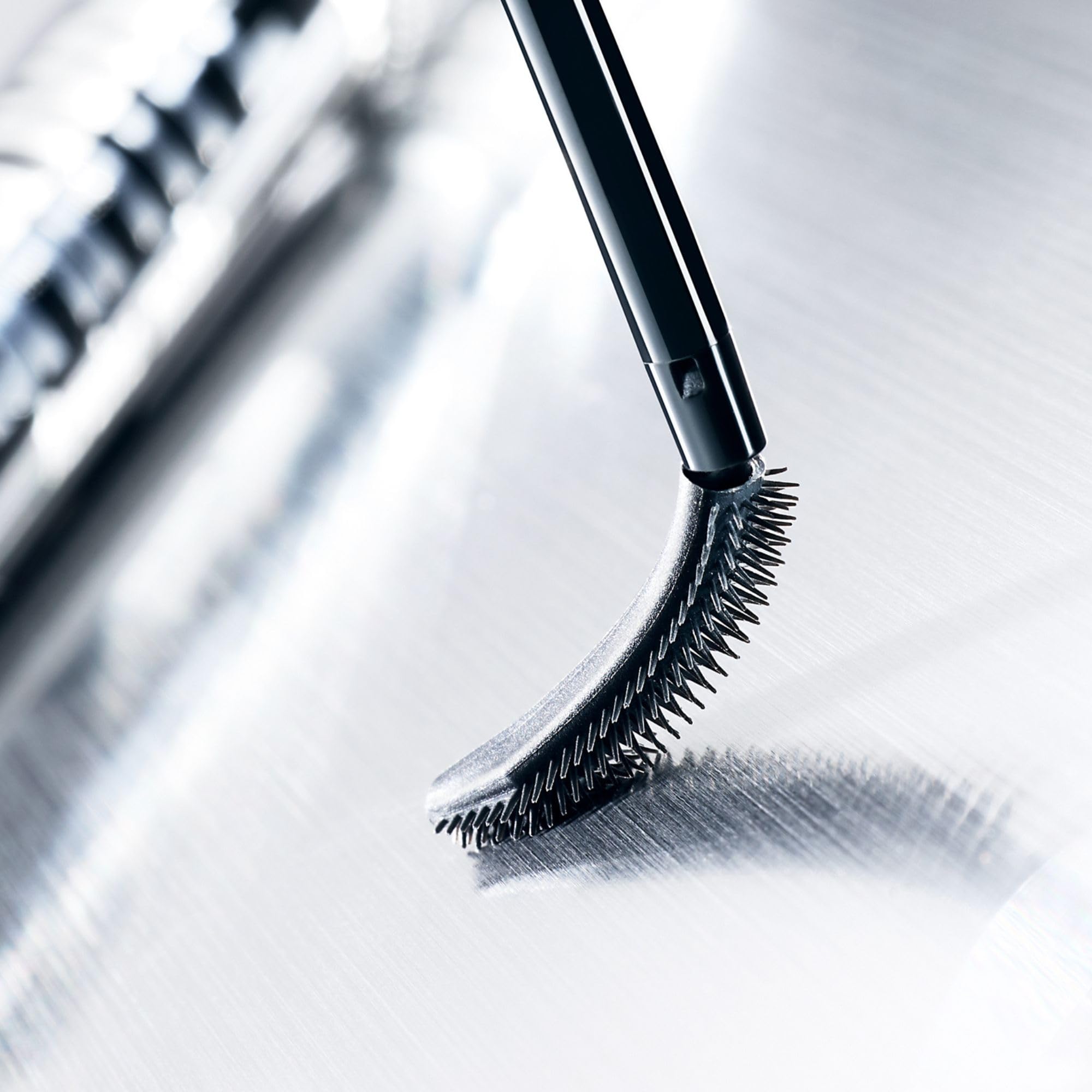 Heroine Make Lash Hype Waterproof Volumizing & Lengthening Mascara