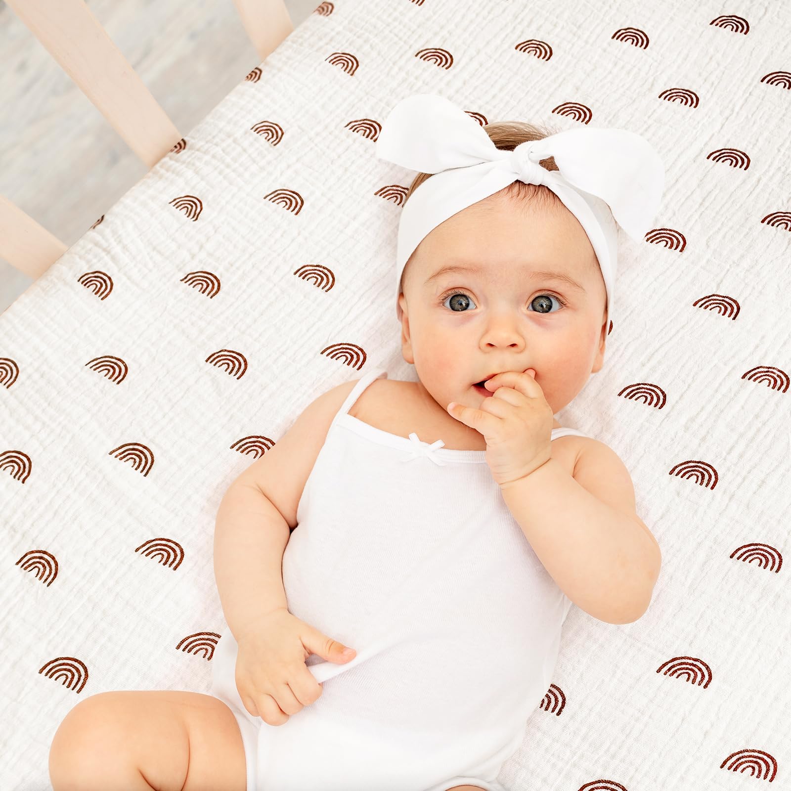 Drap Housse 70x140 cm, Mousseline de Coton Drap Housse Lit Bebe, Protege Matelas Bebe Doux et Respirant pour Lits Bébé, Lit de Voyage et Lit D'appoint, Lot de 2 (Arc-en-Ciel)