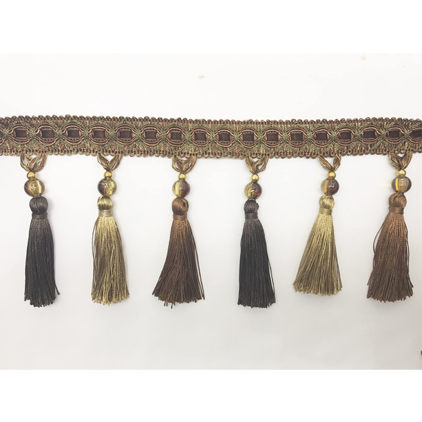 Bordure à franges tressées marron pour customiser vos rideaux de salon et abat-jours