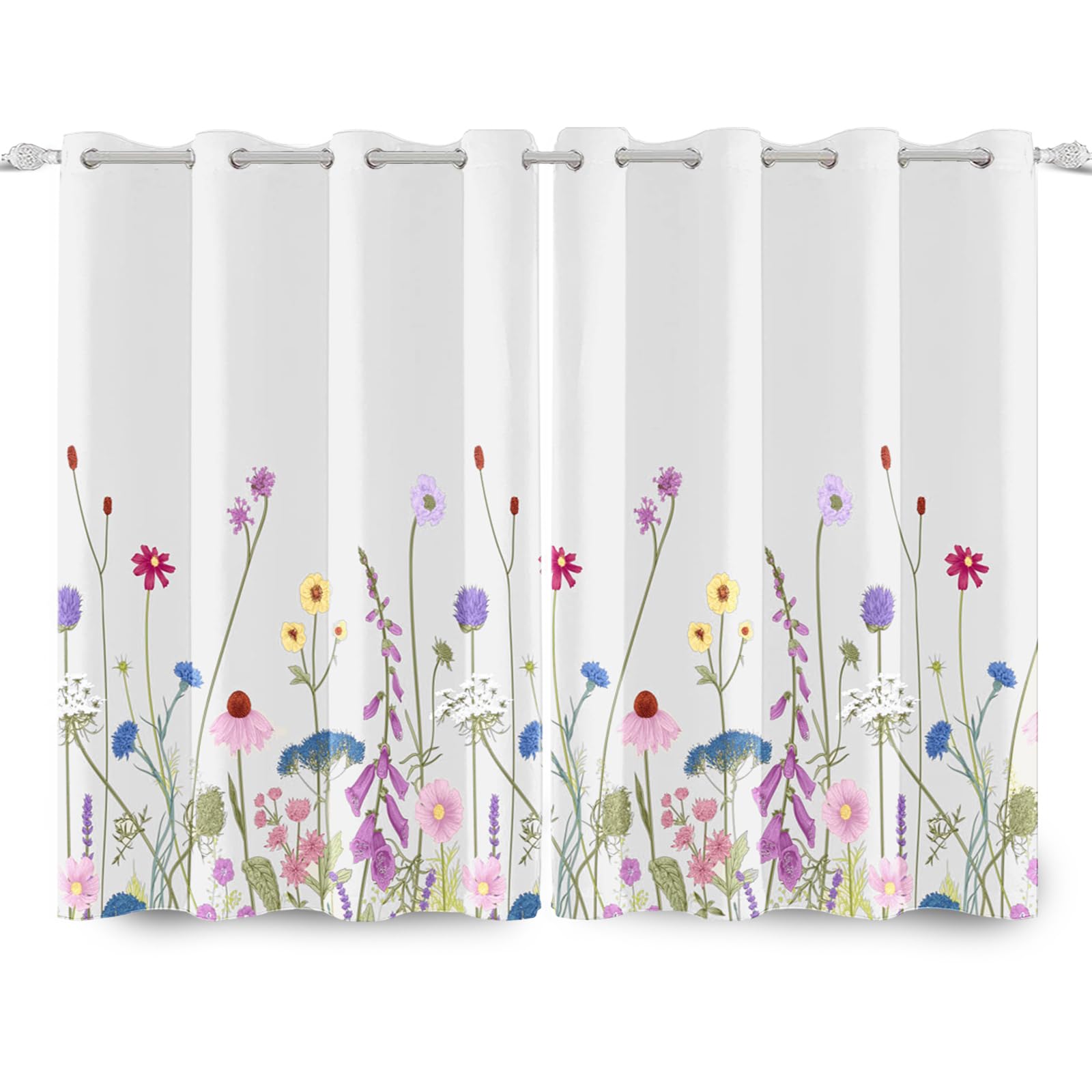 Rideaux pour fenêtres motif fleurs afin d'égayer une chambre sombre