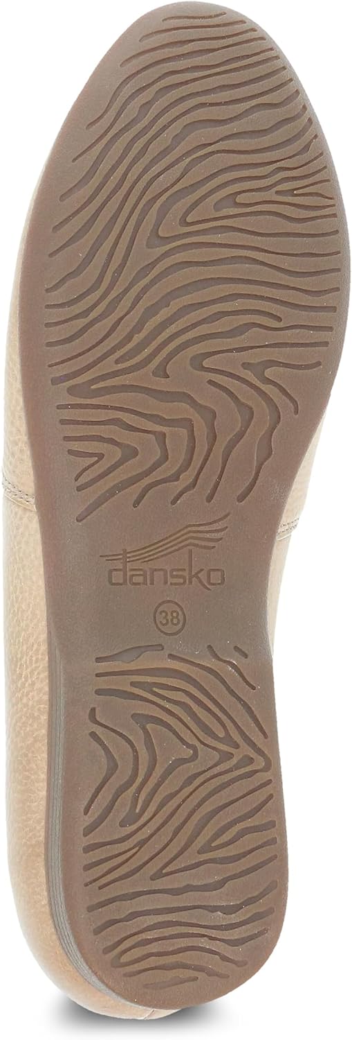 Dansko Larisa Slip-On Flats for Women – Comfotable Flat Shoes with Arch Support – Versatile Casual to Dressy Footwear – Lightweight Rubber Outsole