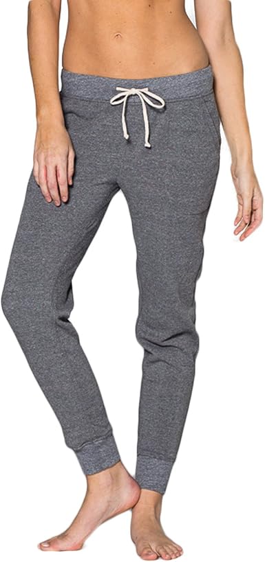 Jersey de algodón bordado crudo y pantalón de hilo beige, Aldomartins. |  juclamoda