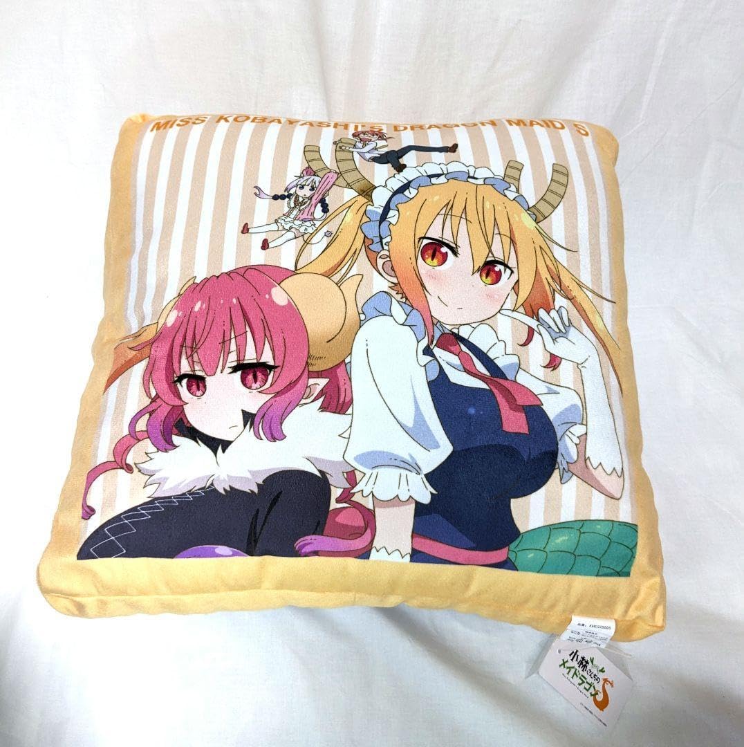 値下げ コナン 灰原哀 コナン 工藤新一 缶バッジ ドレスチャーム トランプ