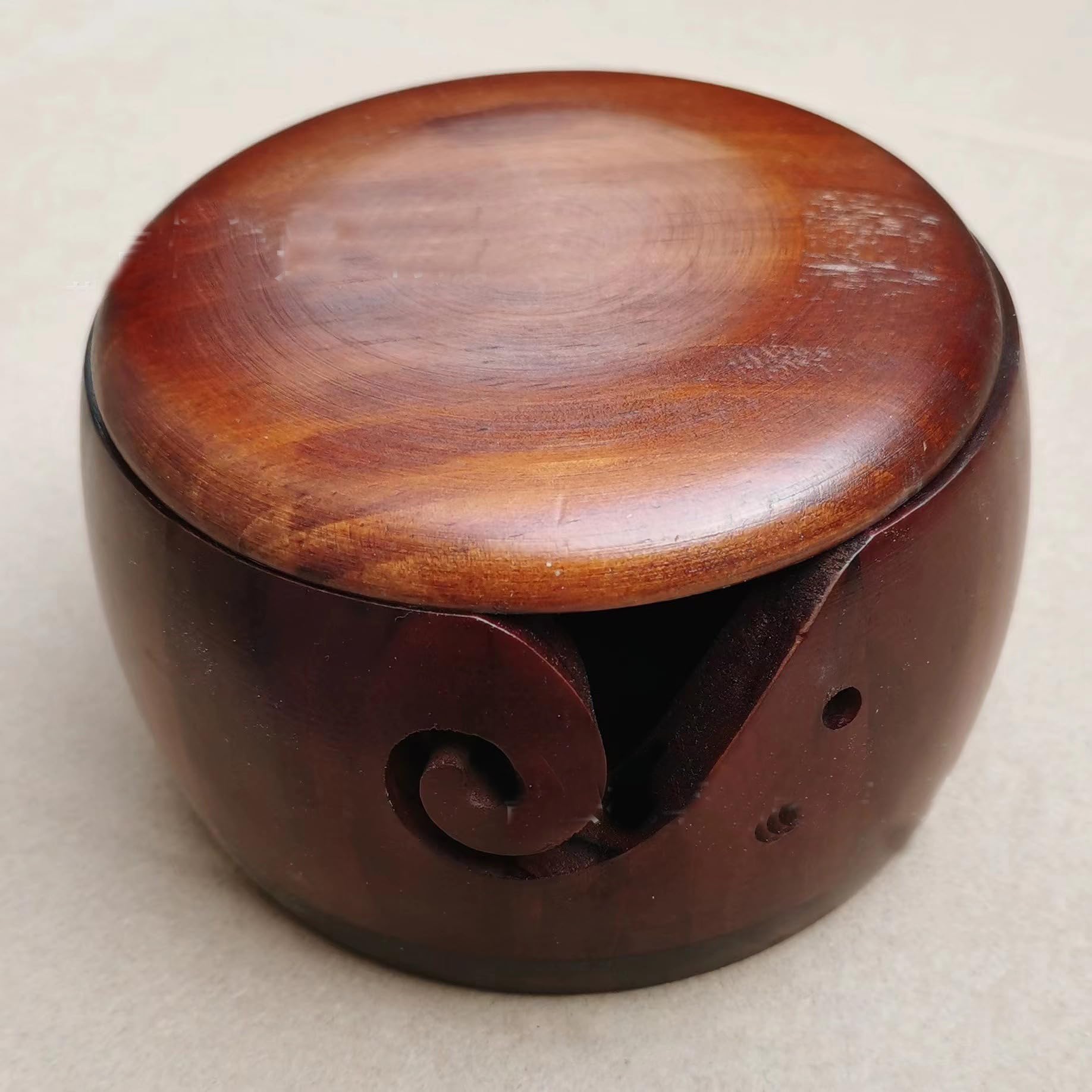Ciotola per filati in legno per maglieria, Yarn bowl for crochet supporto per filati per lavorare a maglia con coperchio - stile retrò (15*9,5 cm)