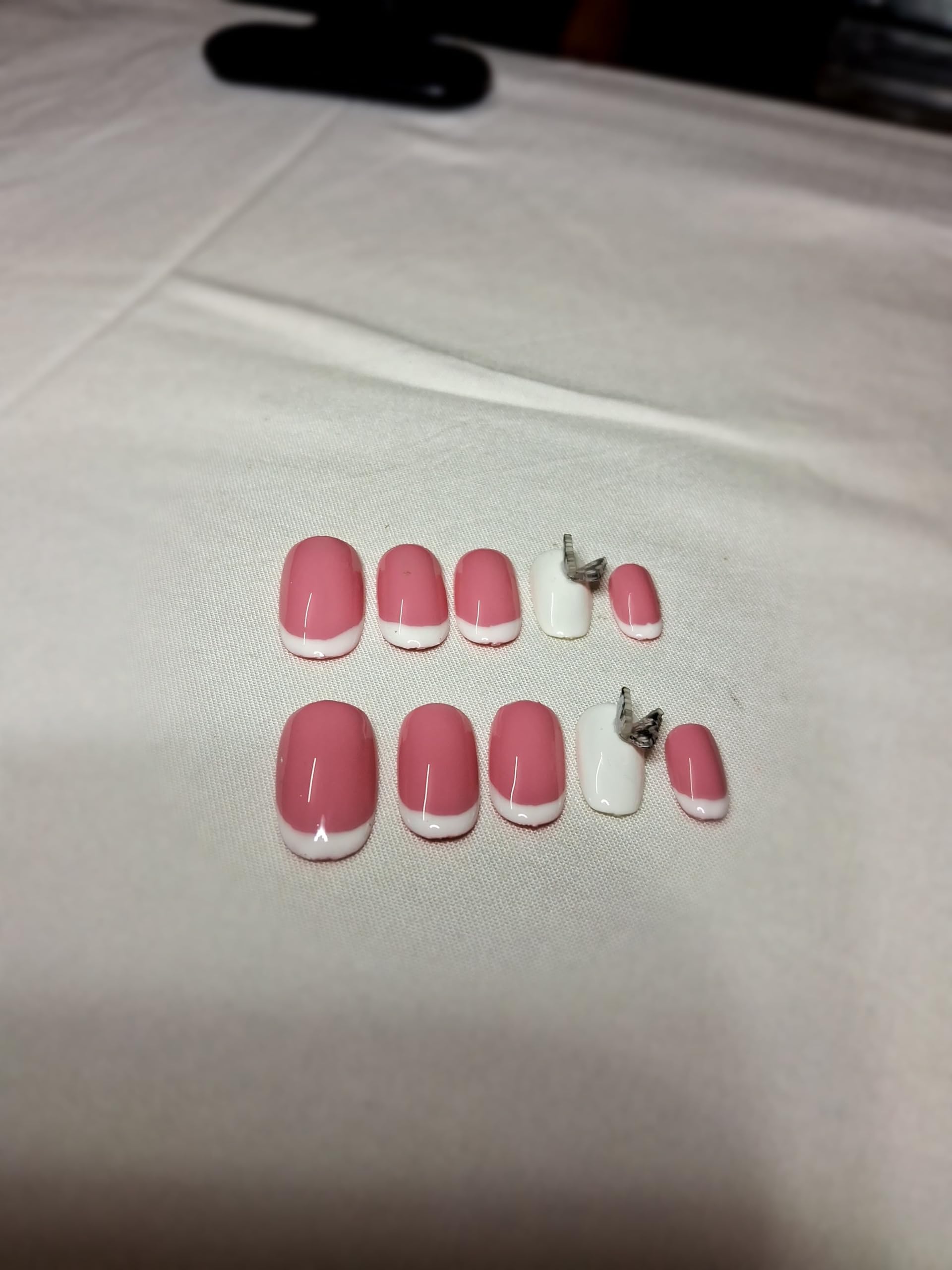 SHREEM ENTERPRISE Extra Long Coffin Press on Nails, Crystal Luxury Nails with Rhinestones, Pink White Gold Wave Glossy False Nails Fake Tips, Finger Manicure for Women and Girls