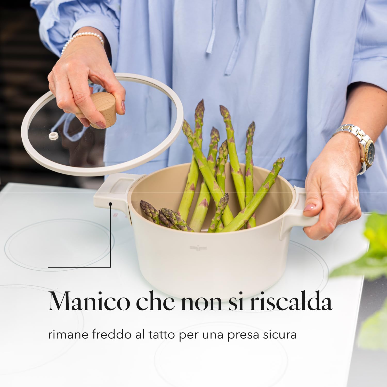 FLORINA Casseruola in alluminio Nube | 24 cm | 5,8 l | Adatta all'induzione | Rivestimento ceramico antigraffio | Manico soft-touch con effetto legno | Coperchio in vetro resistente al calore