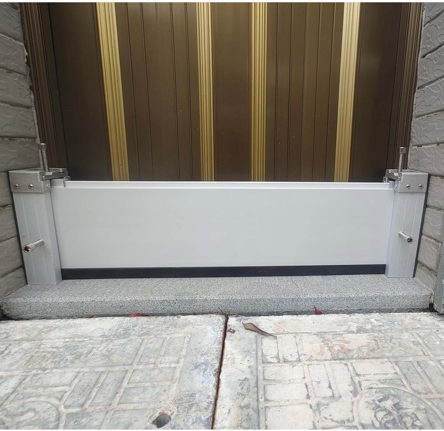 Barrière anti-inondation pour sécuriser le garage de votre maison