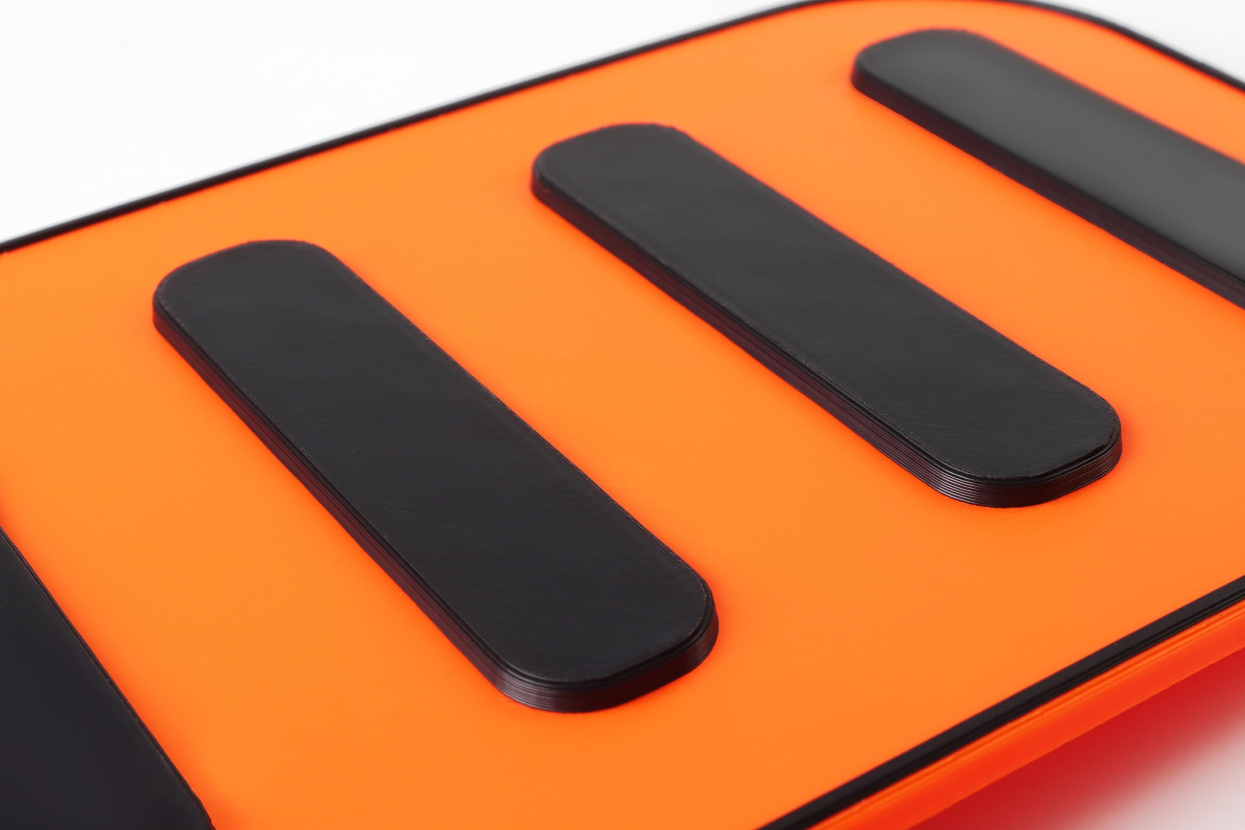 Reposapiés compatible con Citroen AMI – Reposapiés del conductor – Accesorio interior de coche – Protector de plataforma lado izquierdo naranja y negro – Montaje sin agujeros