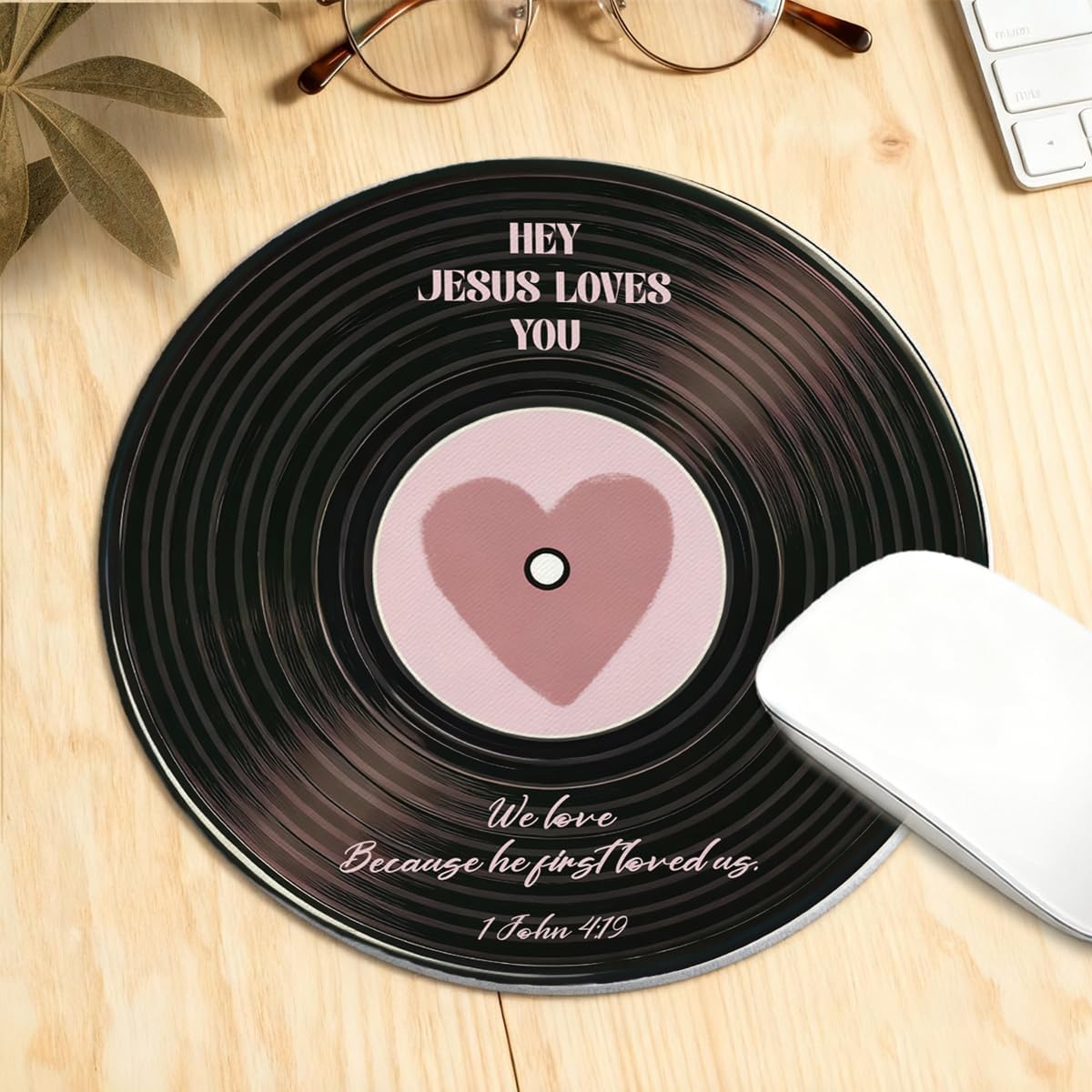 Pink Girl Record Bible Round Mouse Pad Office Gifts for Women Teen Girls,Cute Girl Mouse Pads for Office Classroom Playroom Home Desk Mat Accessories Decor,Non-Slip Rubber Base 8.6 x 8.6 Inch image 4