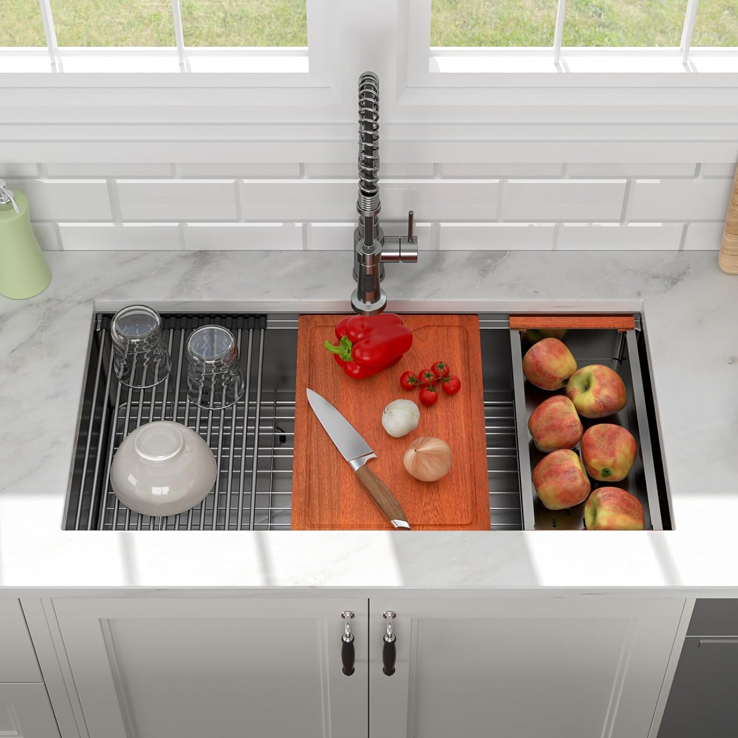 36x19 In Black Undermount Kitchen Sink Workstation Nano Coating 304 Stainless Steel 16 Gauge Handmade Under Counter Single Bowl Deep Kitchen Sink Basin,LOF-B9987