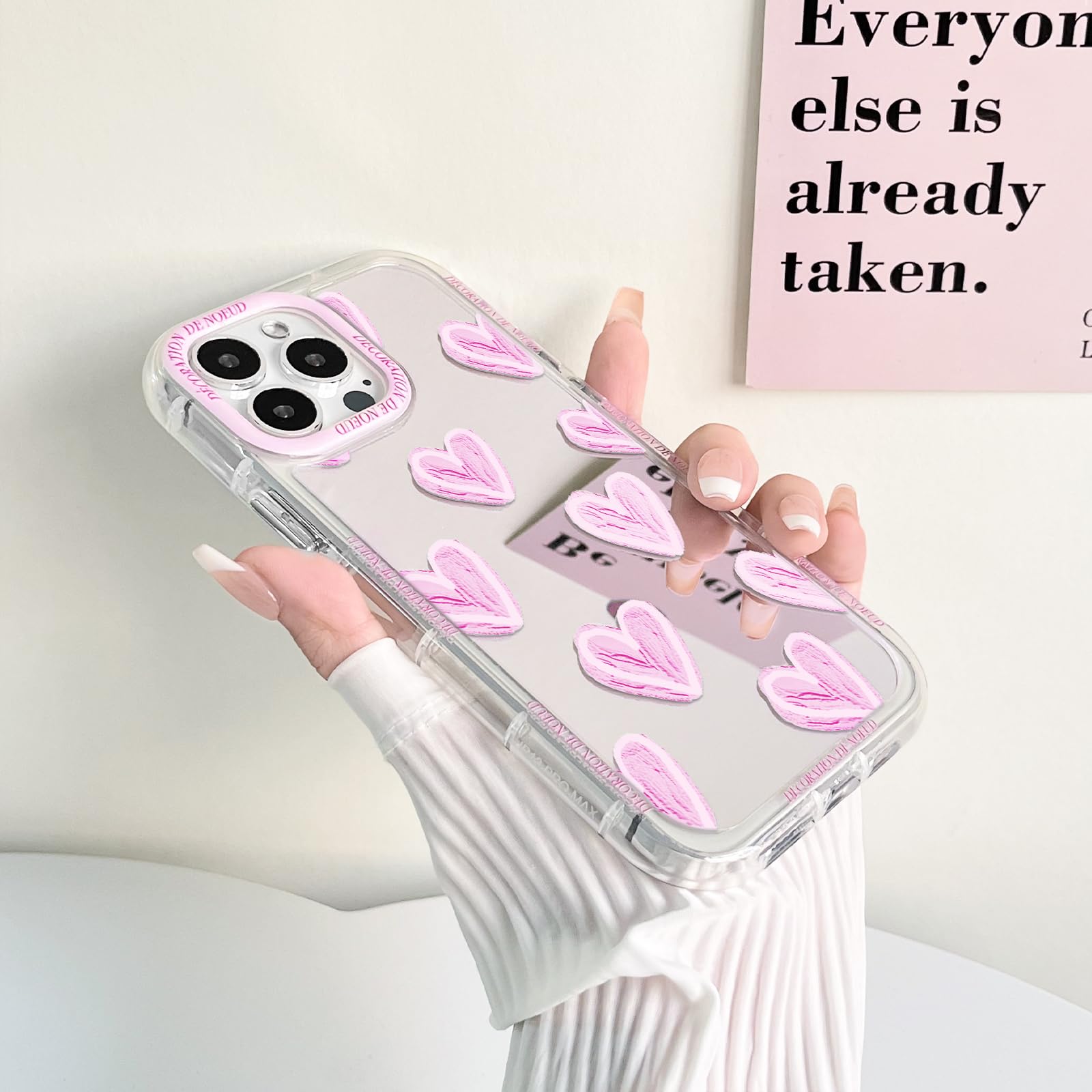 NITITOP Hoesje voor iPhone 13 Pro Max Schattige Krullende Wave Telefoonhoesje met Polsband voor Vrouwen en Meisjes Eenvoudig Golvend Frame Siliconen Schokbestendig Hoes Cover - Wijnrood