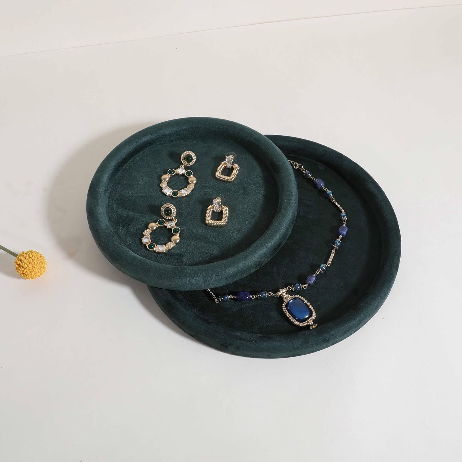 GemeShou Round Jewelry Organizer Plate, Top Microfiber Velvet Jewelry Display Tray, Empty Jewelry Showcase Tray for Necklaces, Bracelets, Rings, Earrings (Green-Medium, 7.9 x 7.9 in) - Image 2