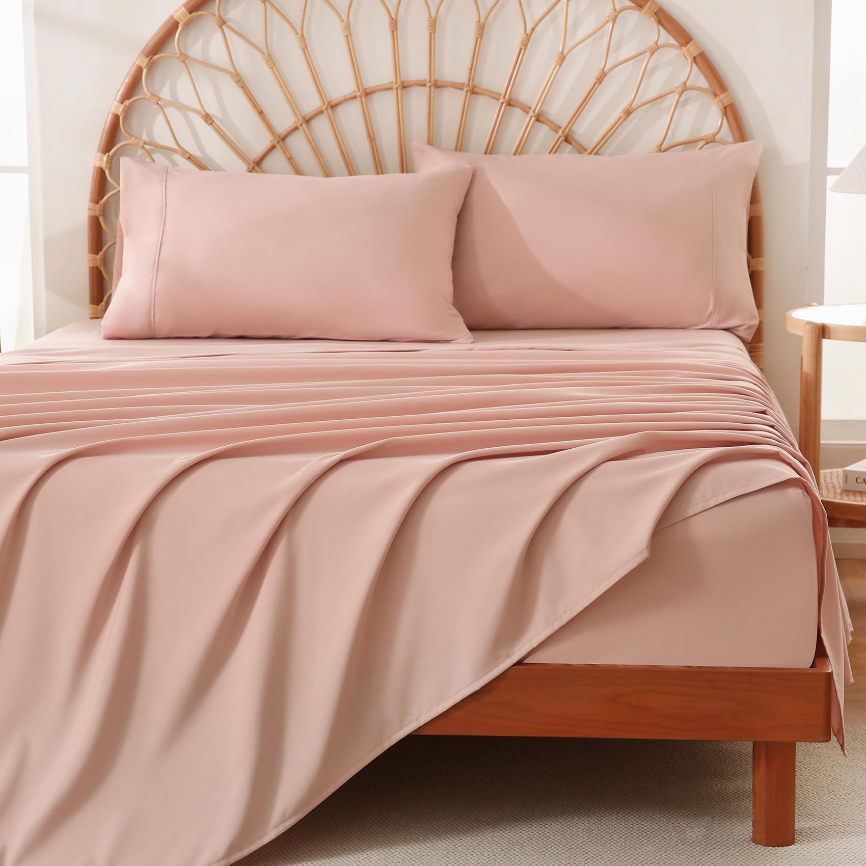 Queen Size Sheet Set 4 Pieces Extra 15 Deep Pocket Fitted Sheets Soft Microfiber Breathable Sheet for Queen