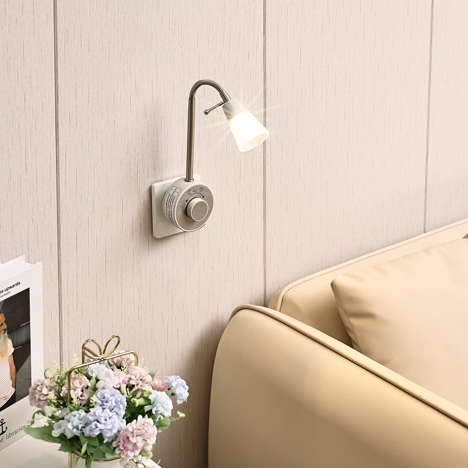 Dimmbare LED Steckdosenlampe, Leselicht, Leselampe nickel gebürstet, 2W, Steckerleuchte mit Schwanenhals flexibel warmweiß 2700K