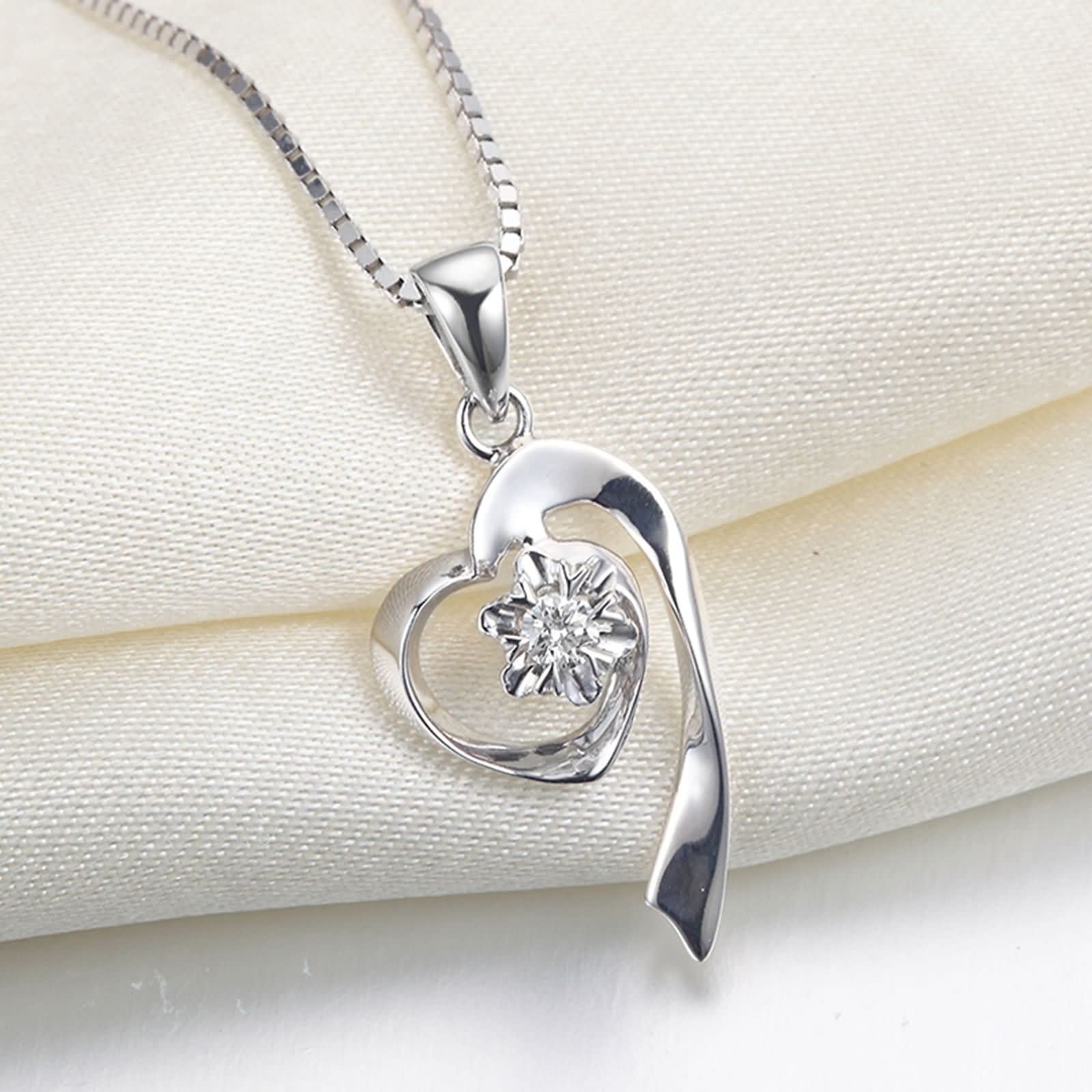 Collana Oro Donna 18K, Ciondolo Oro Bianco Cuore con Diamante
