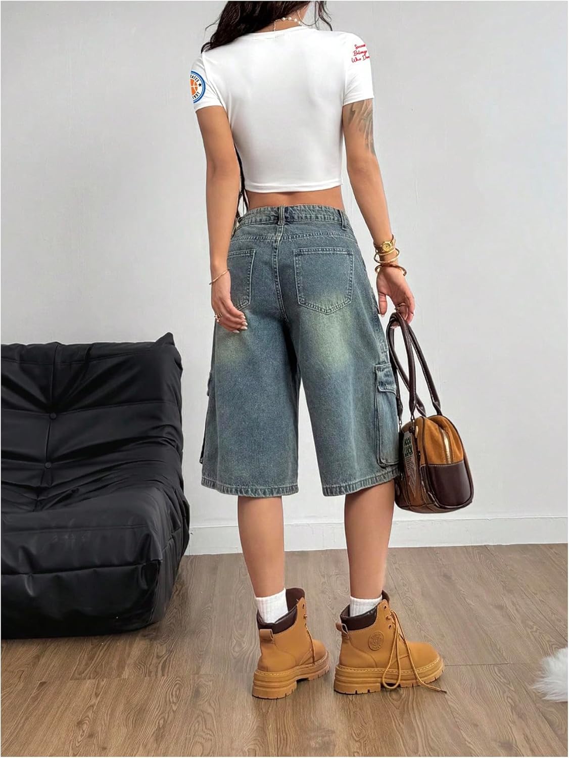 Women's Y2K Short Sleeve Cropped T Shirts Letter Graphic Tees Crew Neck Summer Workout Tops - Image 3