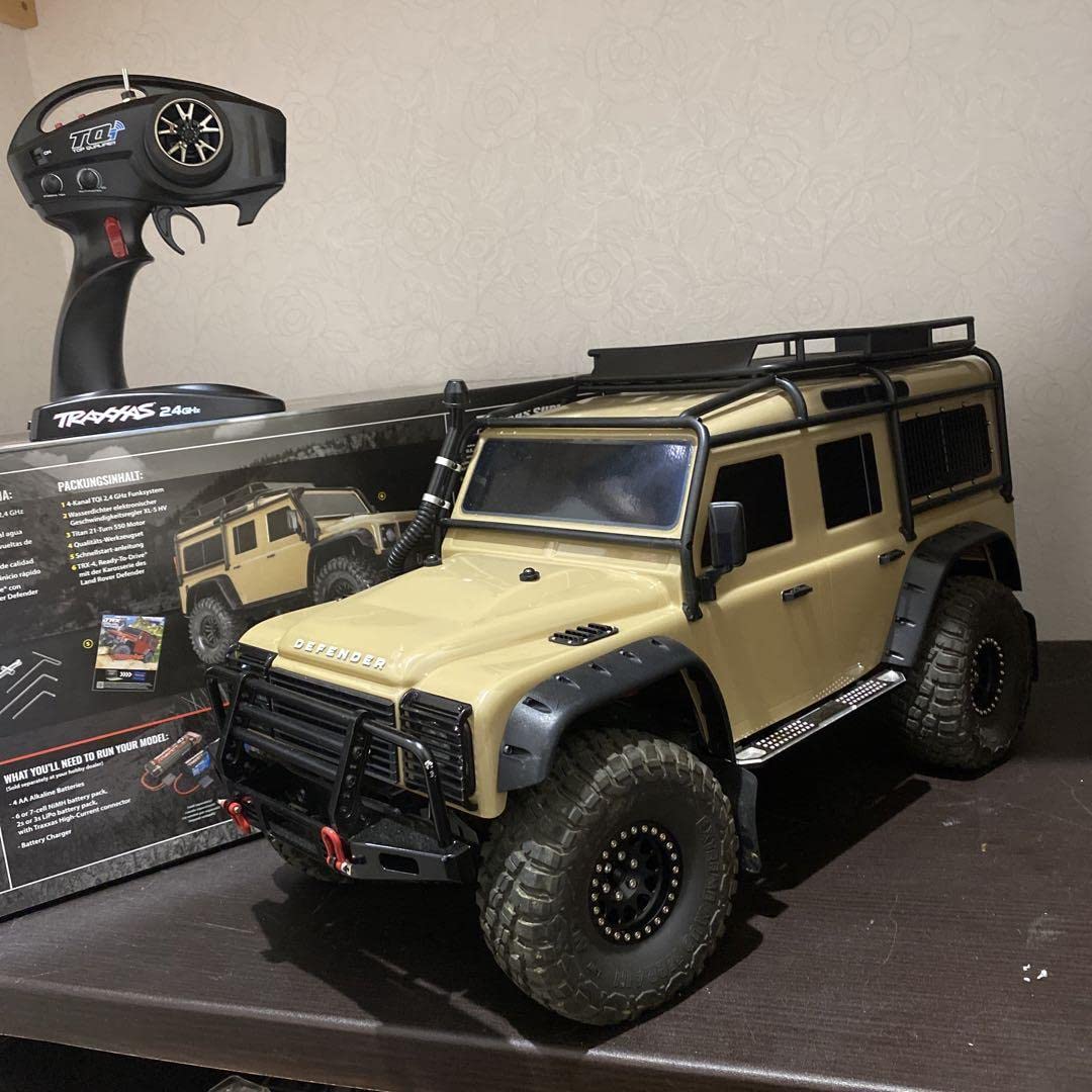 トラクサスTRX4ディフェンダー 満た