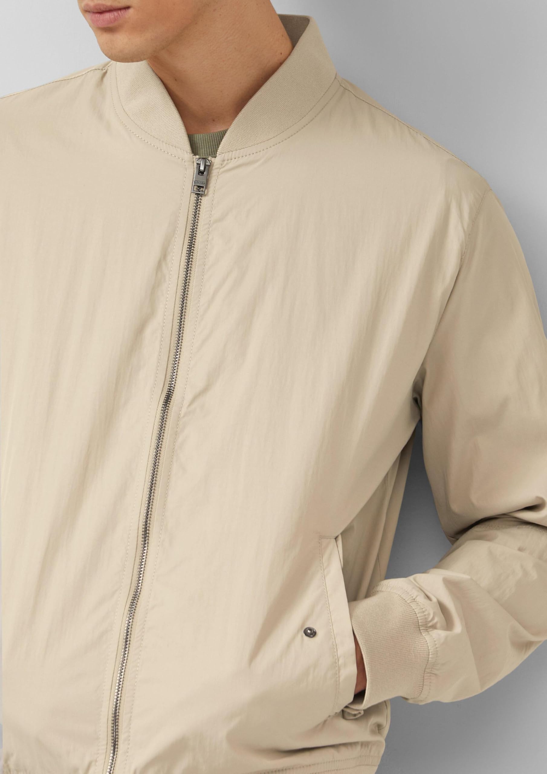s.Oliver Leichter Blouson aus Nylon mit Pattentaschen