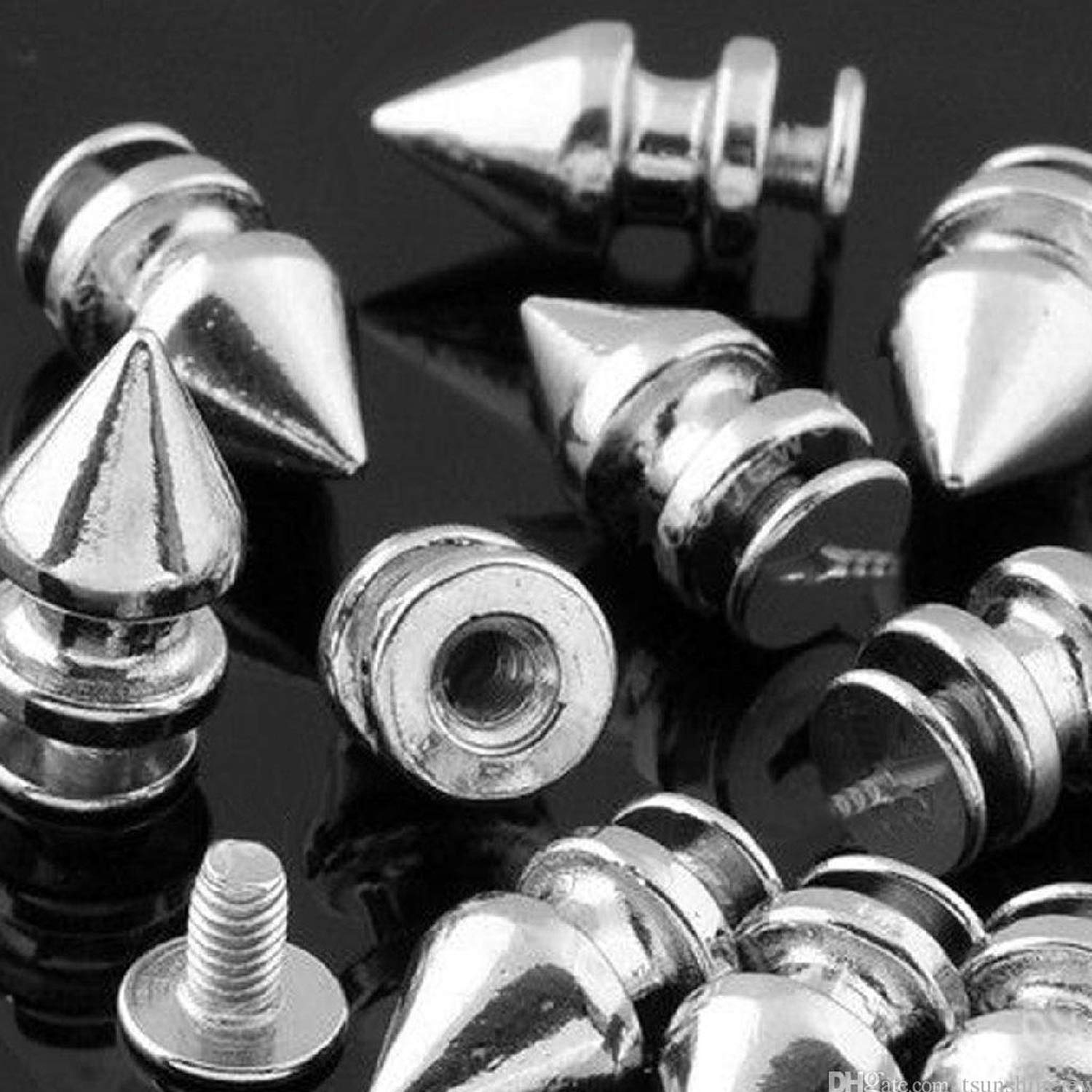 WedDecor 50pcs Argento Cono Spike Rivetto Borchie 8mm X 8mm Con Perni