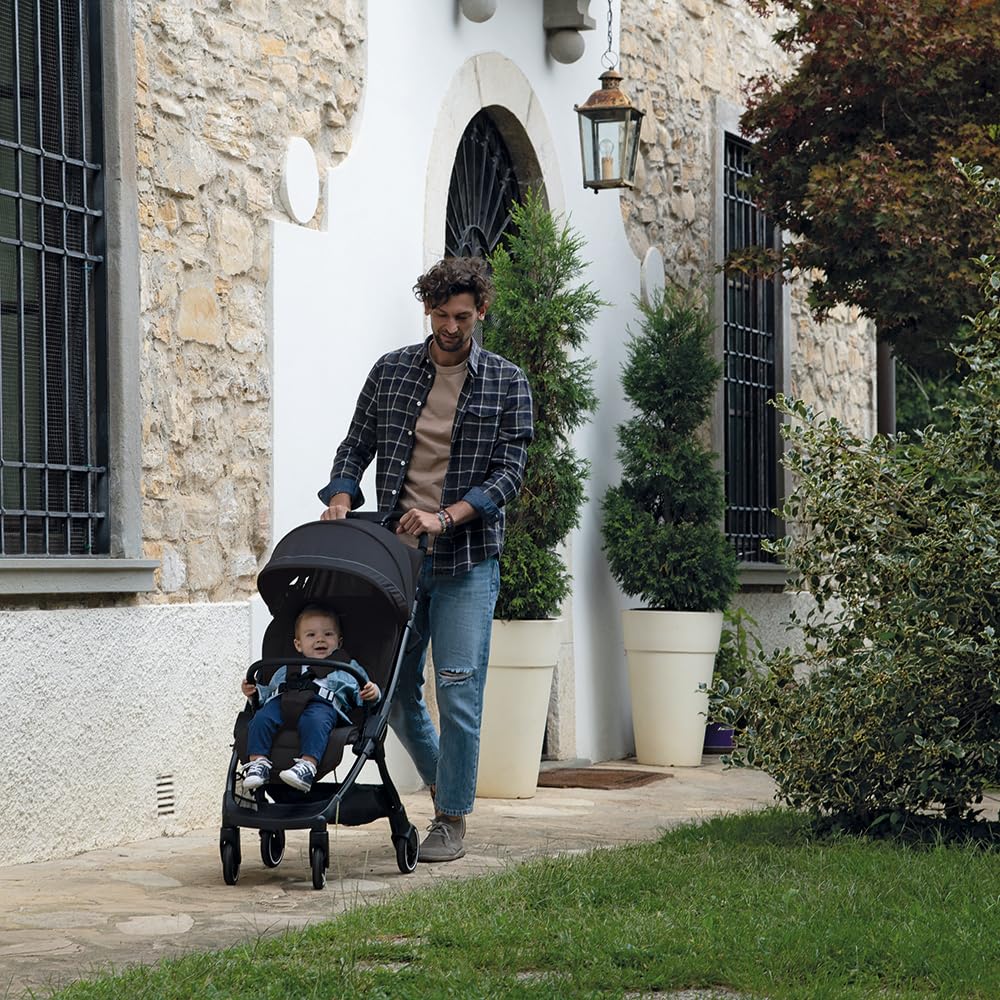 Foppapedretti Poussette légère Ciao, pour enfants de 0 à 22 kg (0 à 4 ans), fermeture à 1 main, autonome, dossier réglable, roues amorties, porte-objets, cadre en aluminium, Forest