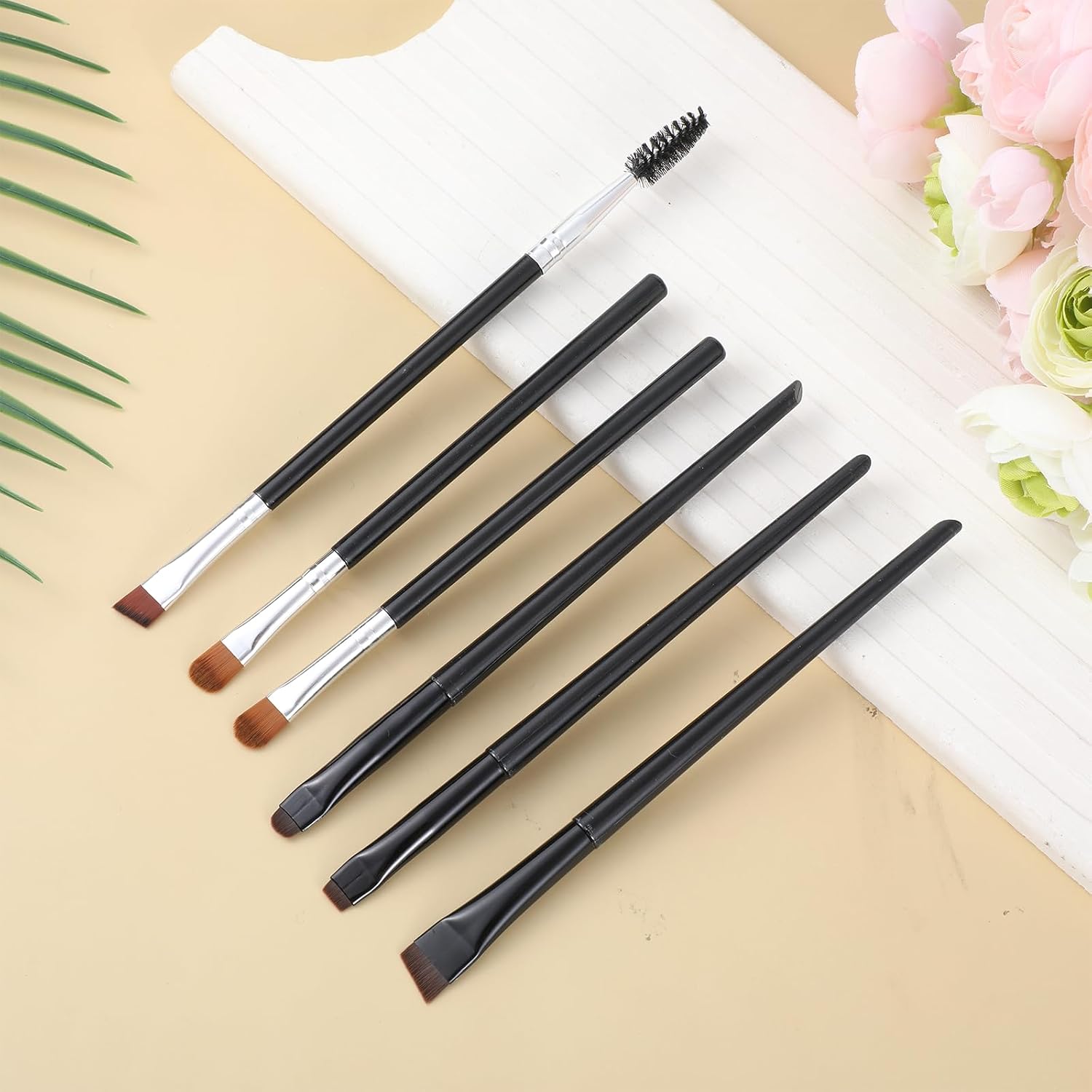 6 PCS Small Eyeshadow Brushes Angled Eyeliner Brushes Double Brow Brush Flat Round Eyebrow Brush for Eyeshadow Brows Eyeliner
