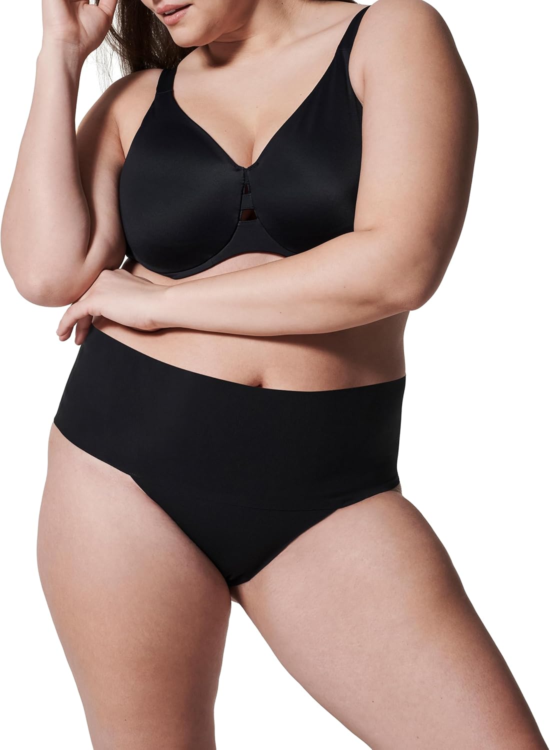 SPANX SPANXsupersmooth Undie-tectable Thong - Comfortable Core Control - Invisible Shapewear - Women No Show Thong Underwear - Very Black - Medium