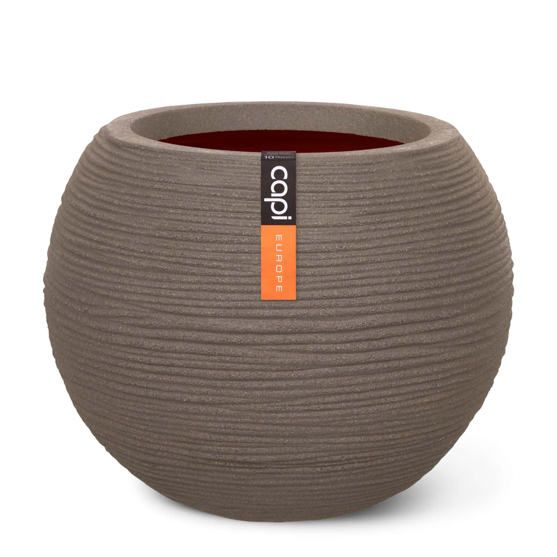Capi Europe - Vase Boule Rib NL - 40x32 - Taupe Chaud - Ouverture Ø40 - Pot intérieur et extérieur - KWTR270