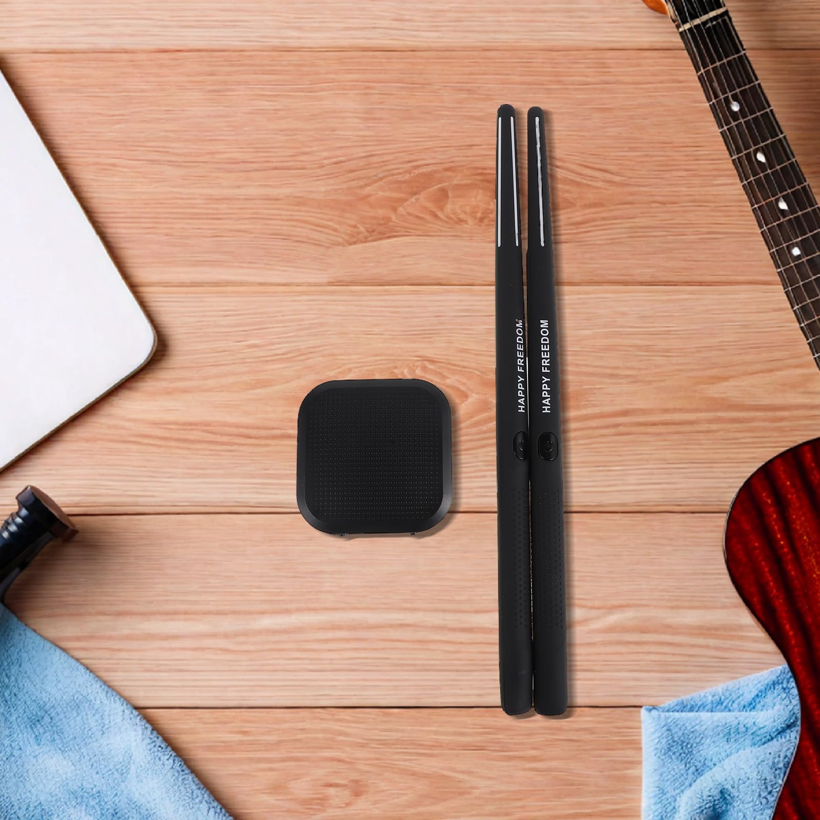 TOYANDONA Baguettes de Batterie Ergonomiques Noires pour Débutants, Adaptées aux Garçon et Filles et Adultes, en Plastique et Métal avec Câble de Charge, Entraînement Rythmique