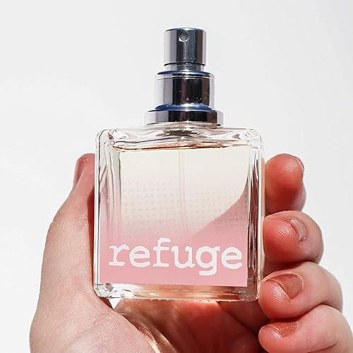 Miniatura 6 de CHARLOTTE RUSSE Refuge - Perfume en espray  Fragancia floral fresca y afrutada para uso diurno, noche y ocasiones especiales, frambuesa, melocotón,