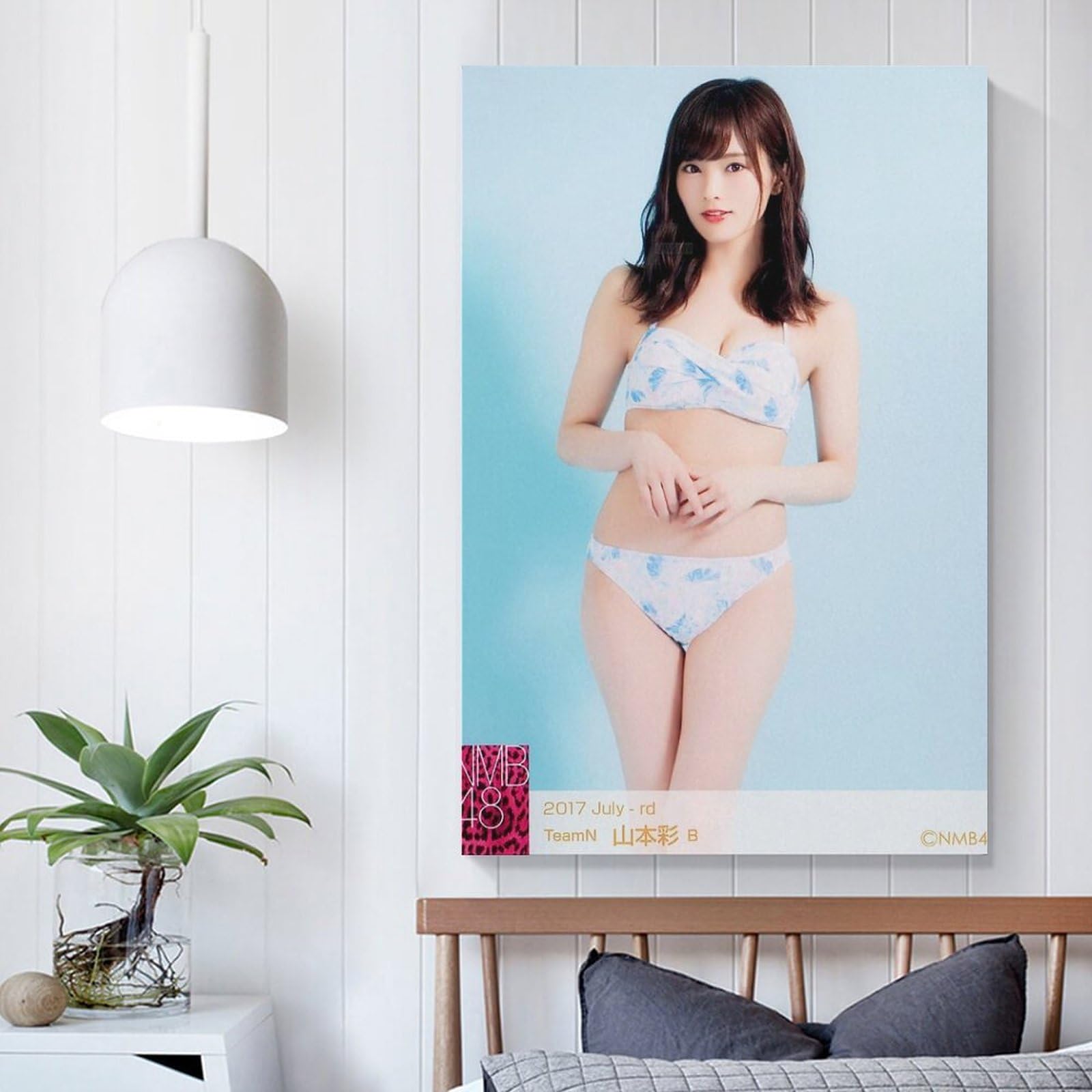 山本彩　着用　Tシャツ　直筆サイン入り　トレーディングカード　グラビア　水着 山本彩 着用 Tシャツ 直筆サイン入り トレーディングカード 生写真