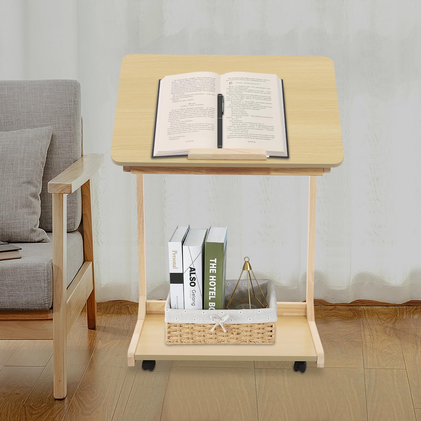 Mesa auxiliar en forma de C con ruedas y aspecto de madera para