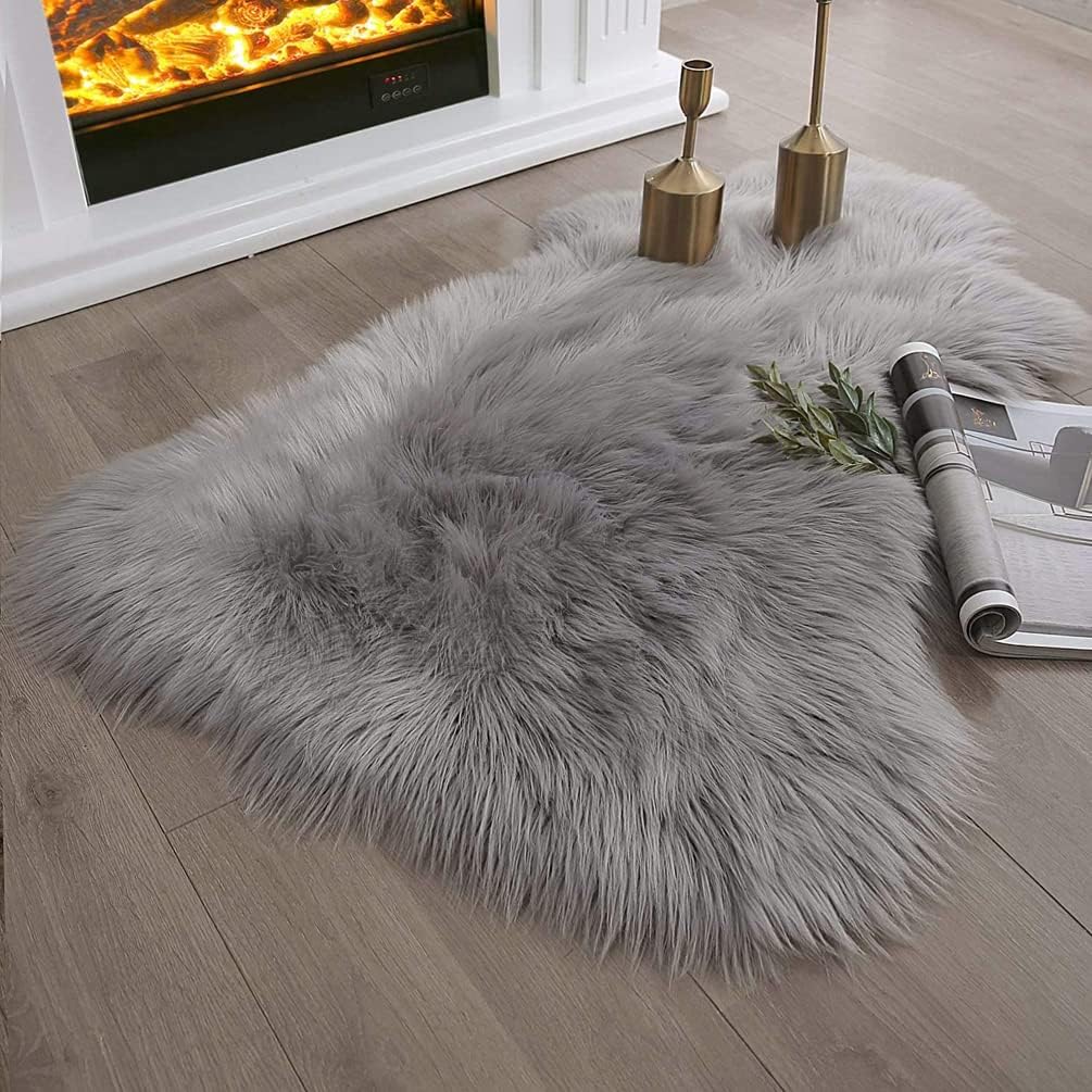 Fluffy Faux Sheepskin Rug Grey 60x90 cm- Hypoallergenic Non-Shedding Area Rug for Living Room/Bedroom/Kids Room, Cloud-Like Soft & Machine Washable