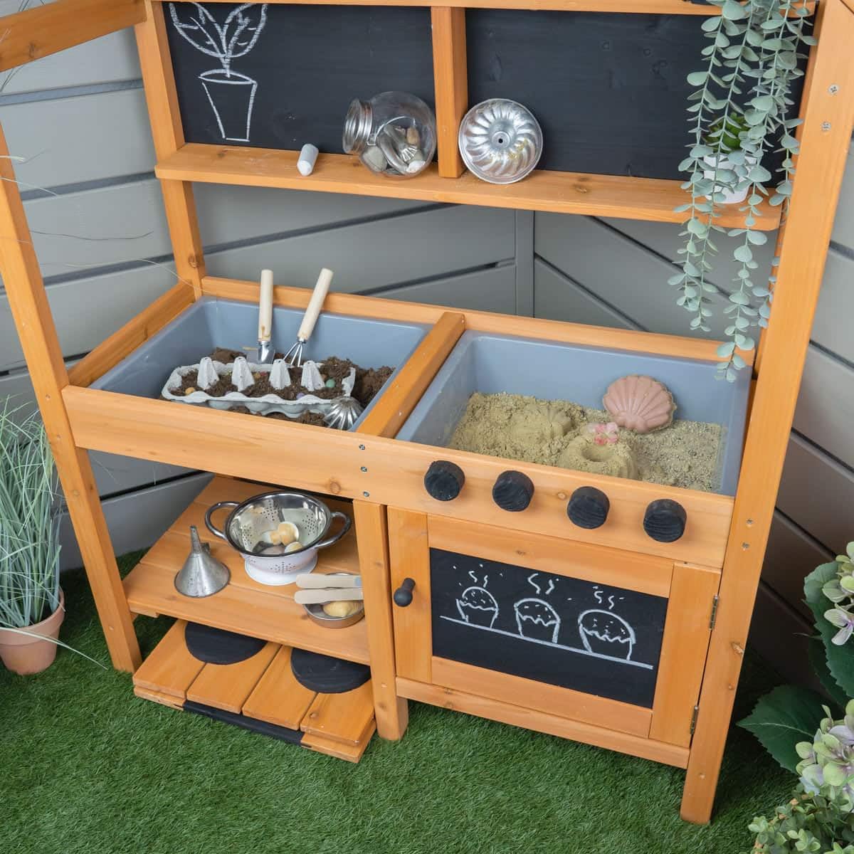 Meppi Matschküche aus Holz mit Grill, Herdplatten und Dach - Outdoorküche für Kinder