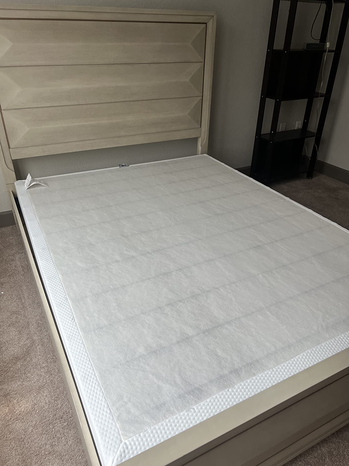 18/mo Finance Amazon Basics Smart Box Spring Bed Base, 9Inch