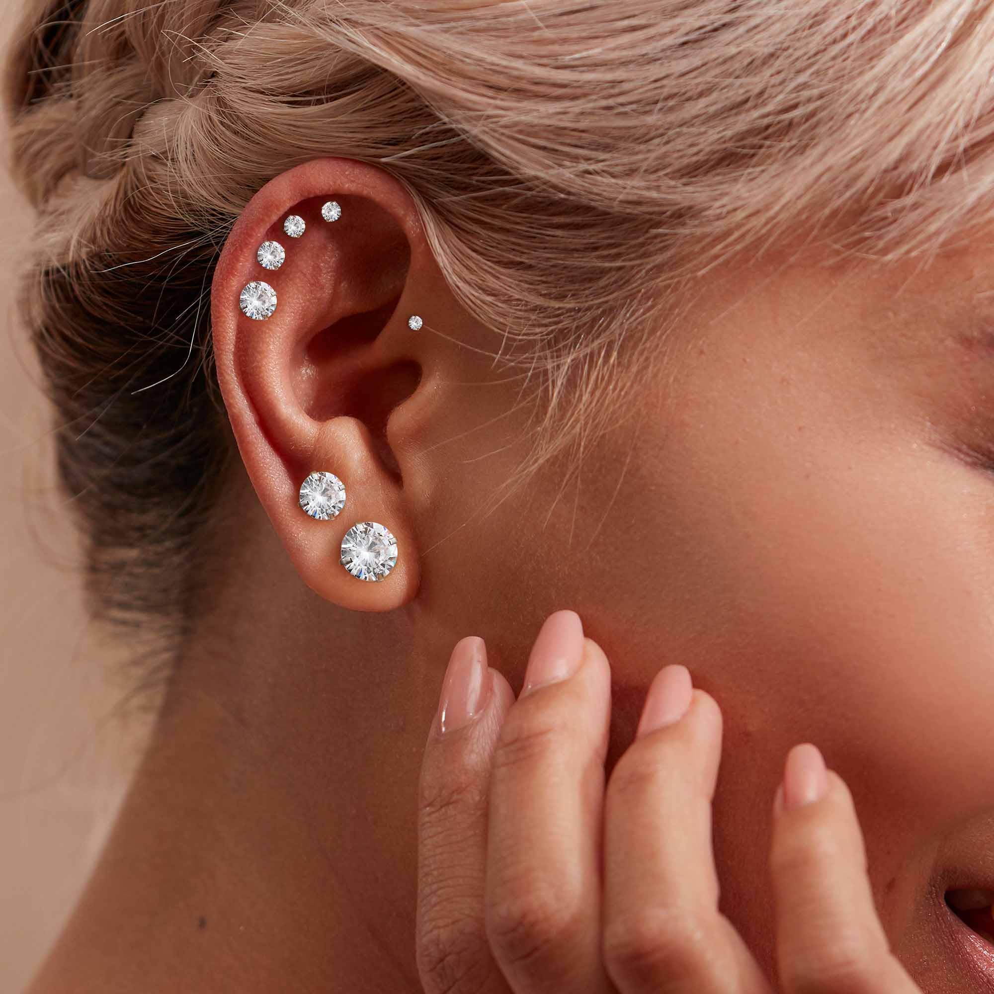 LOLIAS 6-7Paia Orecchini Acciaio Chirurgico per Donna Uomo Orecchini Punto Luce Piercing Trago Zirconi Cubici Orecchini a Bottone Anallergico Cartilagine Piercing All'orecchio