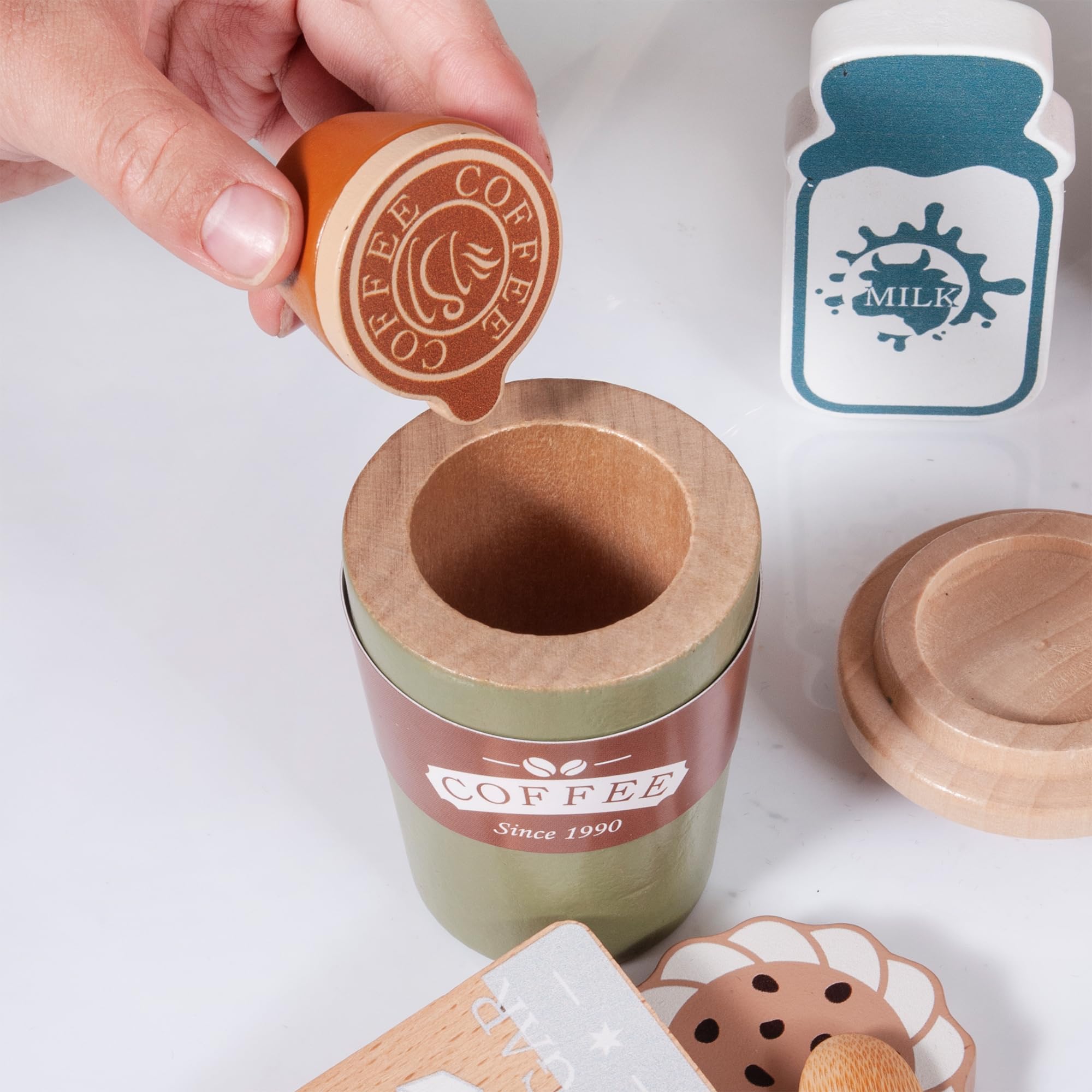 Juego de café para niños, juguete Montessori de madera, accesorios de cocina con tazas de café, espresso y leche, juego de café para niños y niñas, regalo de cumpleaños para niños y 3