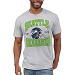 Junk Food Clothing x NFL - Seattle Seahawks - Team Helmet - Unisex Adult Short Sleeve Fan T-Shirt for Men and Women - Size Medium