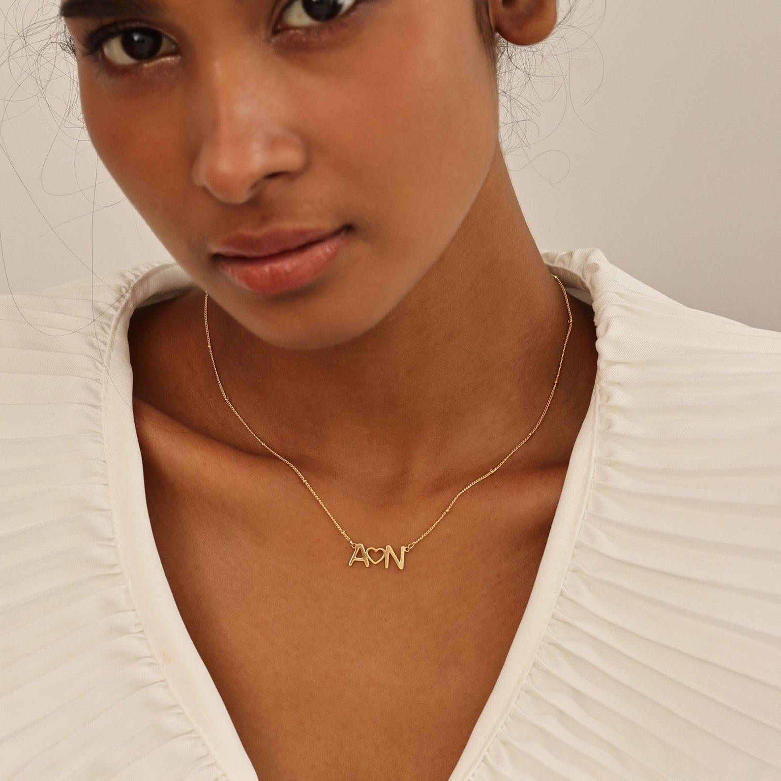 Collana con Iniziale e Cuore, Ciondolo Personalizzato Minimalista