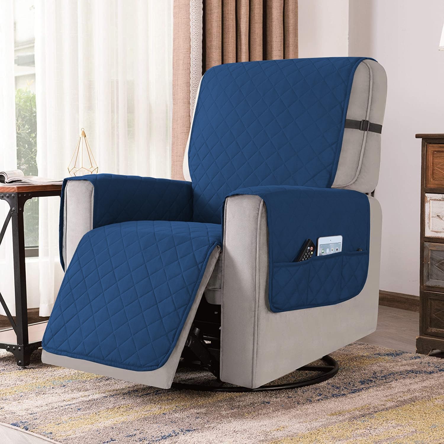 Housses de Fauteuil inclinable, Couverture Protecteur Canapé 1 Place Doux et Confortable, Housse de canapé inclinable, Protecteur de Fauteuil inclinable Lavable à la Maison (Bleu Foncé, L)