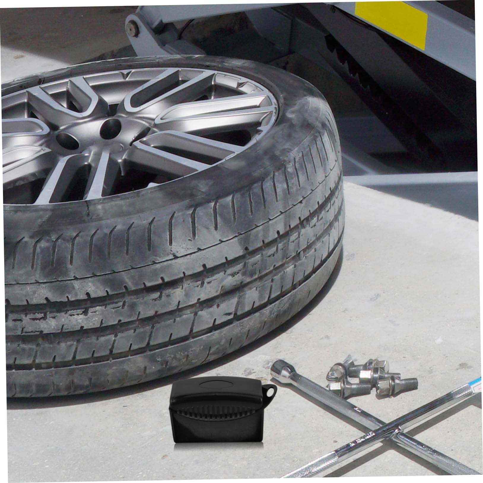 ABOOFAN Smooth Finish Car Tire Brush Curved Sponge Brush Cover Wax Applicator Pad Polishing Pads Car Wax Kit