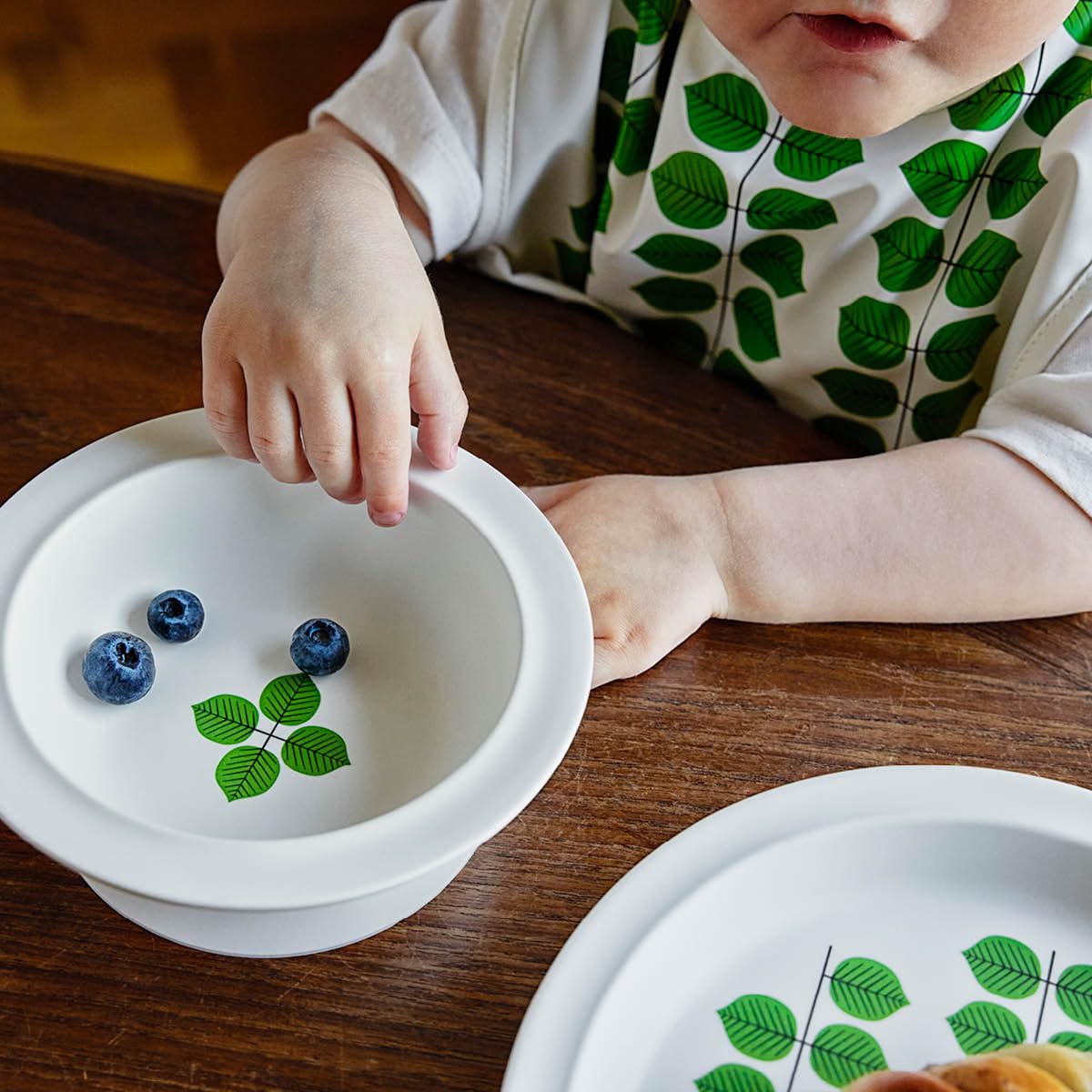 Elodie Details Vajilla Bebé Infantil – Plato Cuenco Vaso en PLA, Ventosa Silicona Extraíble, Sin BPA, Apto Lavavajillas y Microondas, Primeras Comidas Niño dès 12 meses, Berså