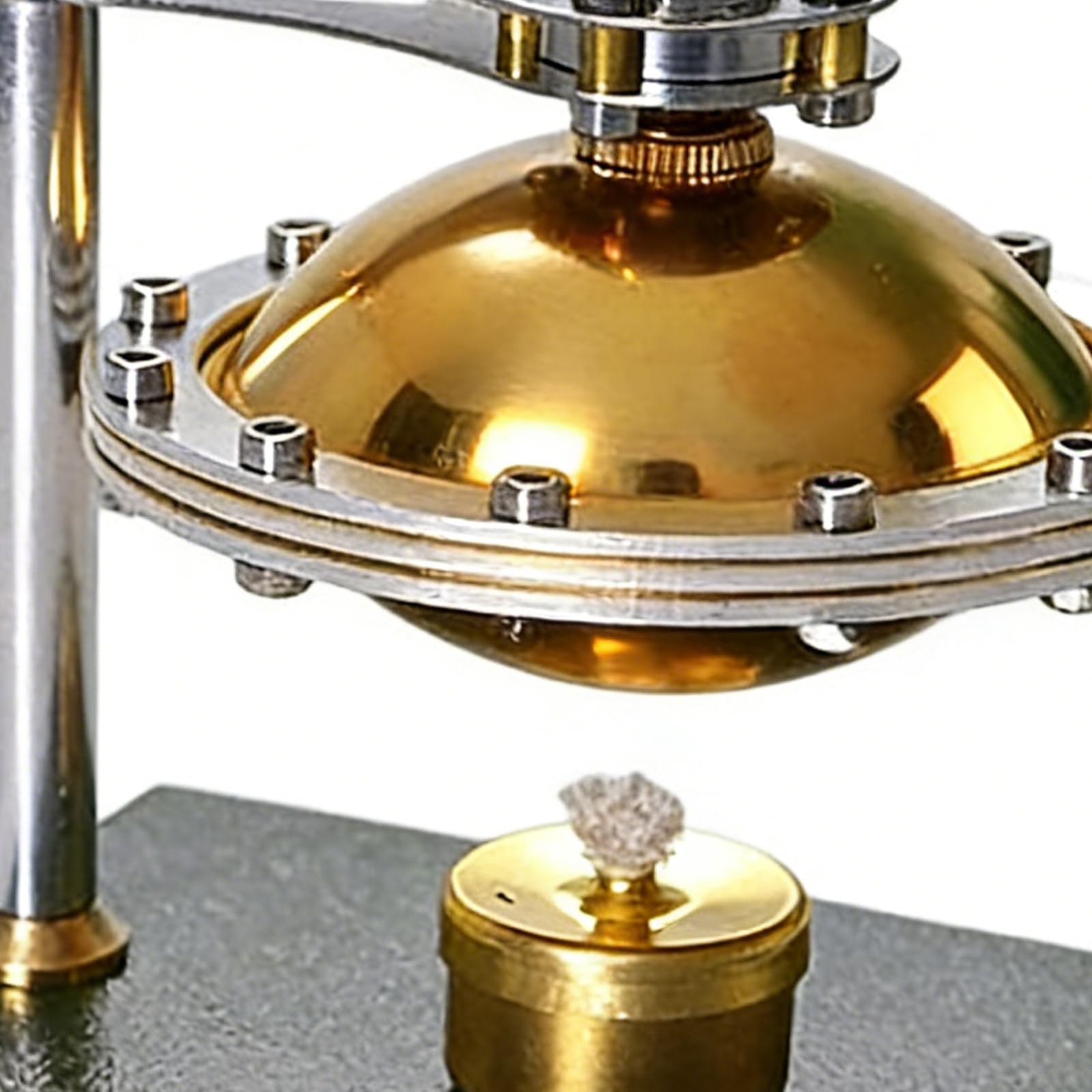 Zusammenbau einer Dampfmaschine, fliegende Untertasse, Modell aus Metall, Dampfmaschinenmodell, Physik Lehrhilfe für die Demonstration Klassenzimmer, einfache