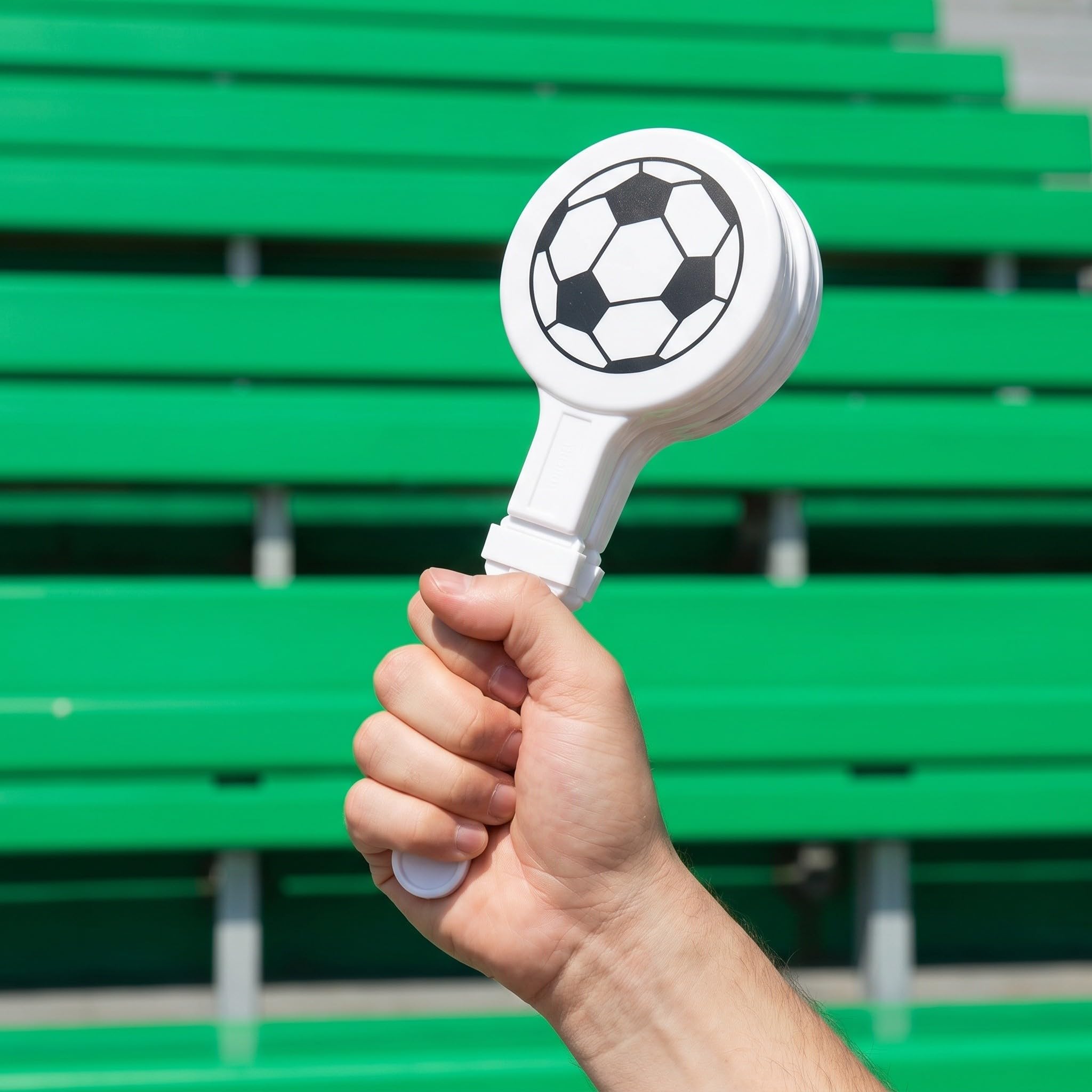 GALPADA 12 Stück Tragbarer Fußball Handklatscher aus Kunststoff mit Einzigartigem Fußball Motiv für Partyspielzeug und Mitgebsel bei Sport und Abschlussfeiern