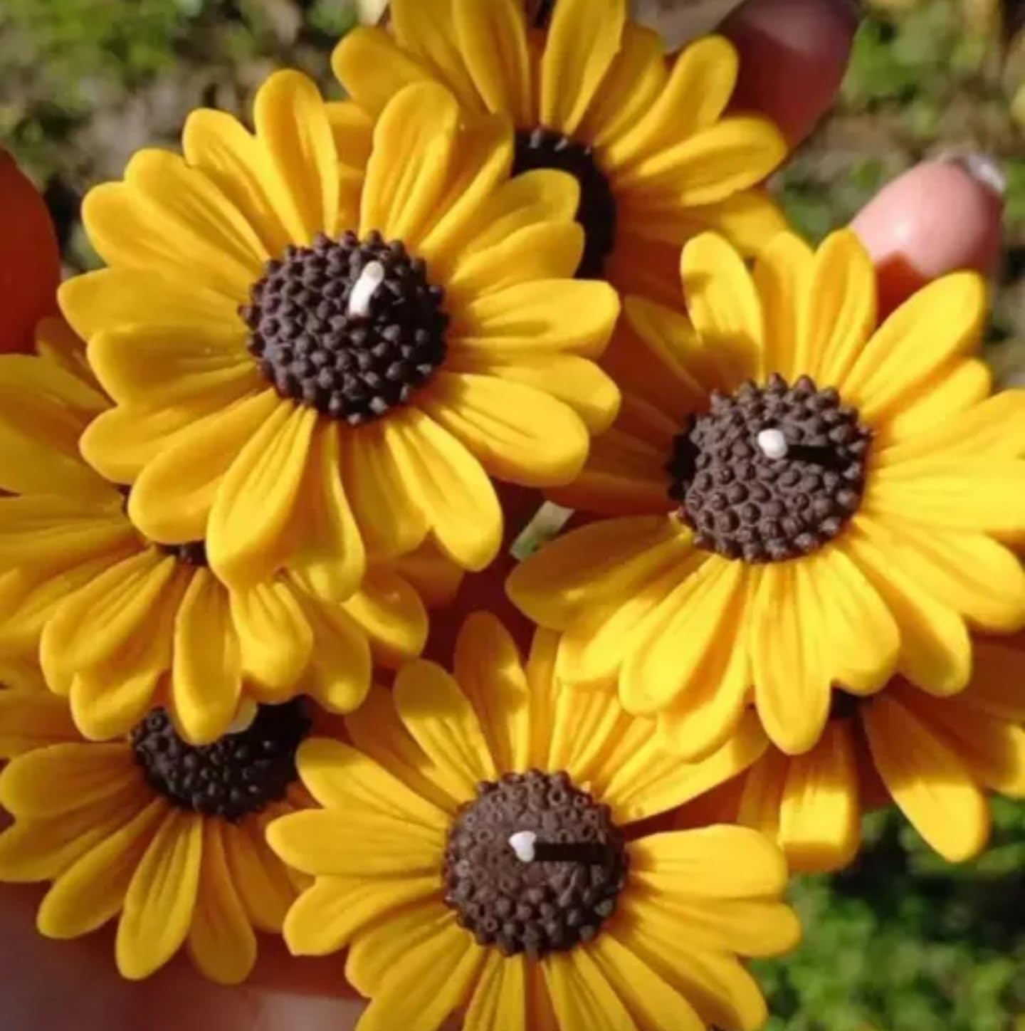 Daisy Flower candle, scented luxury decorative candle